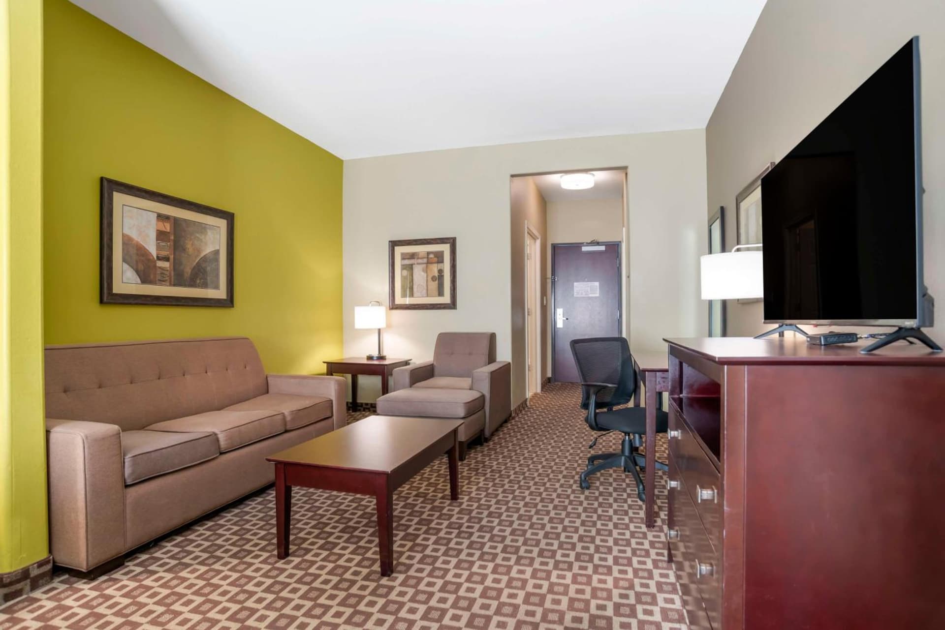 Best Western Plus Chalmette Hotel gallery photo in Chalmette, LA — image 9