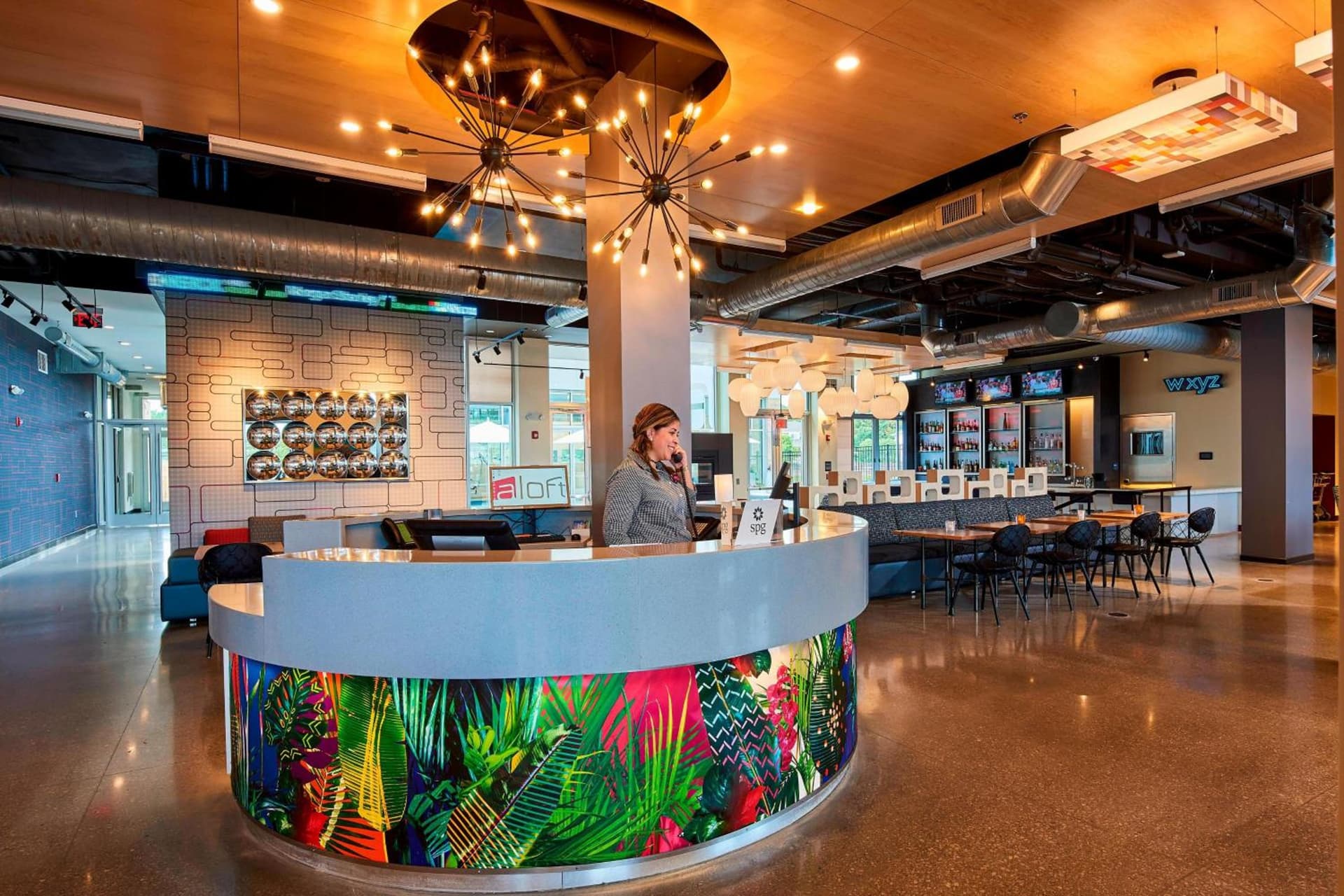 Aloft by Marriott Cleveland Airport interior in North Olmsted, OH — gallery photo 2