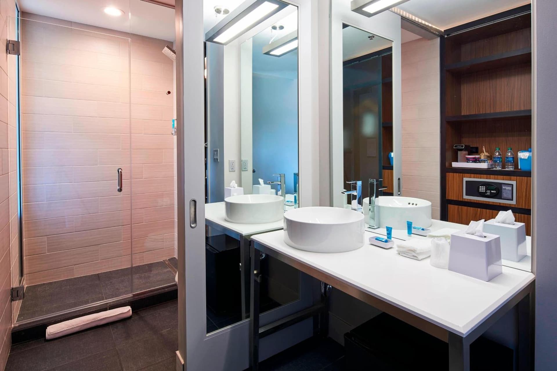 Aloft by Marriott Cleveland Airport gallery photo in North Olmsted, OH — image 22