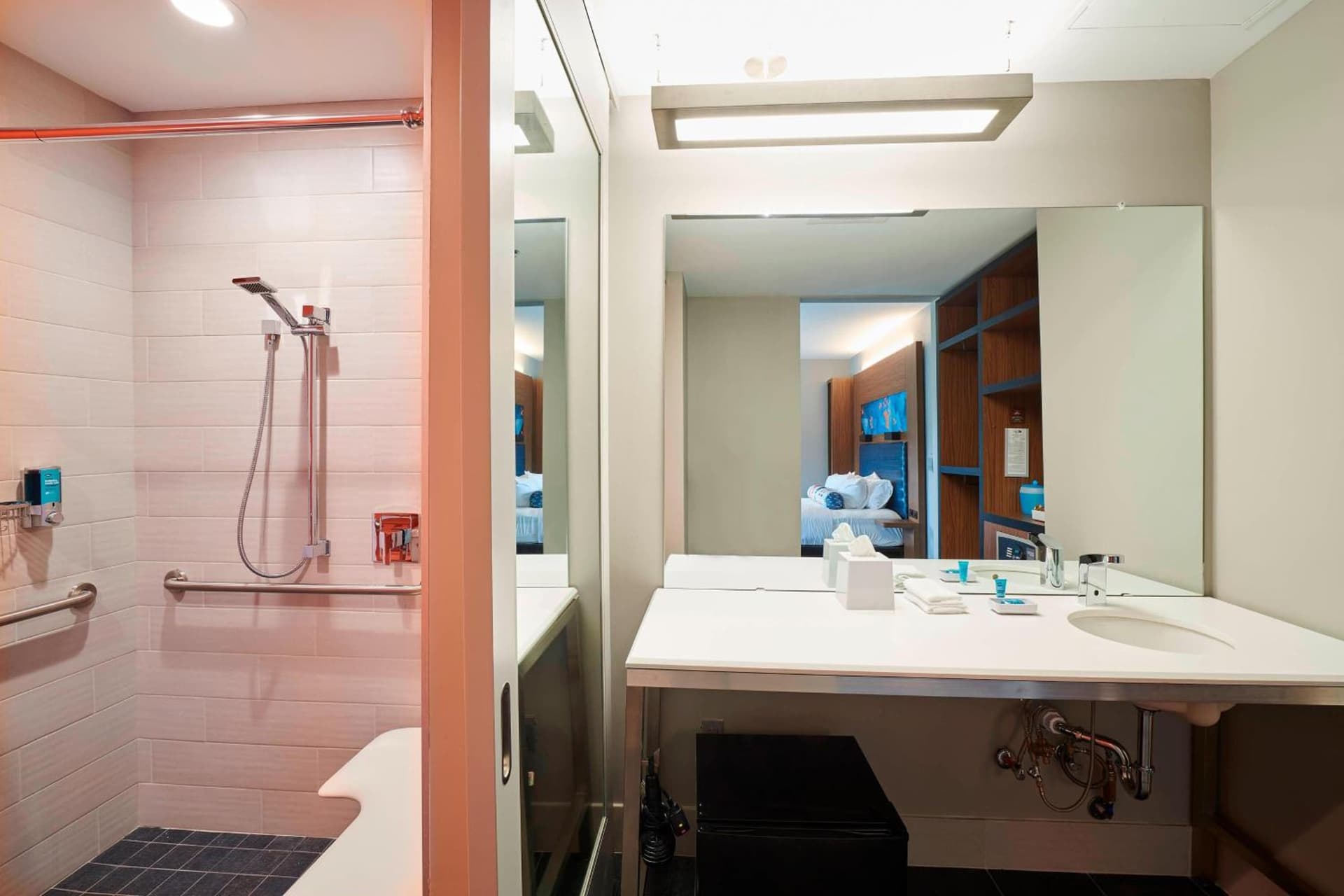Aloft by Marriott Cleveland Airport gallery photo in North Olmsted, OH — image 9