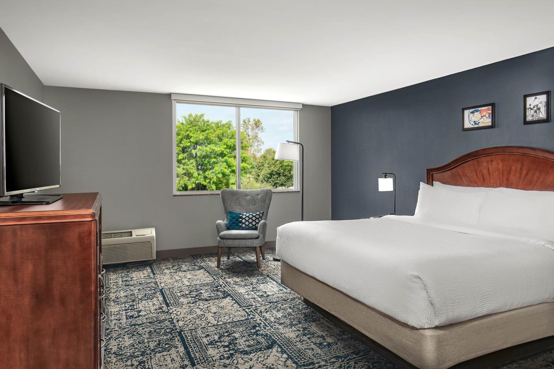 Four Points by Sheraton Kalamazoo gallery photo in Kalamazoo, MI — image 4
