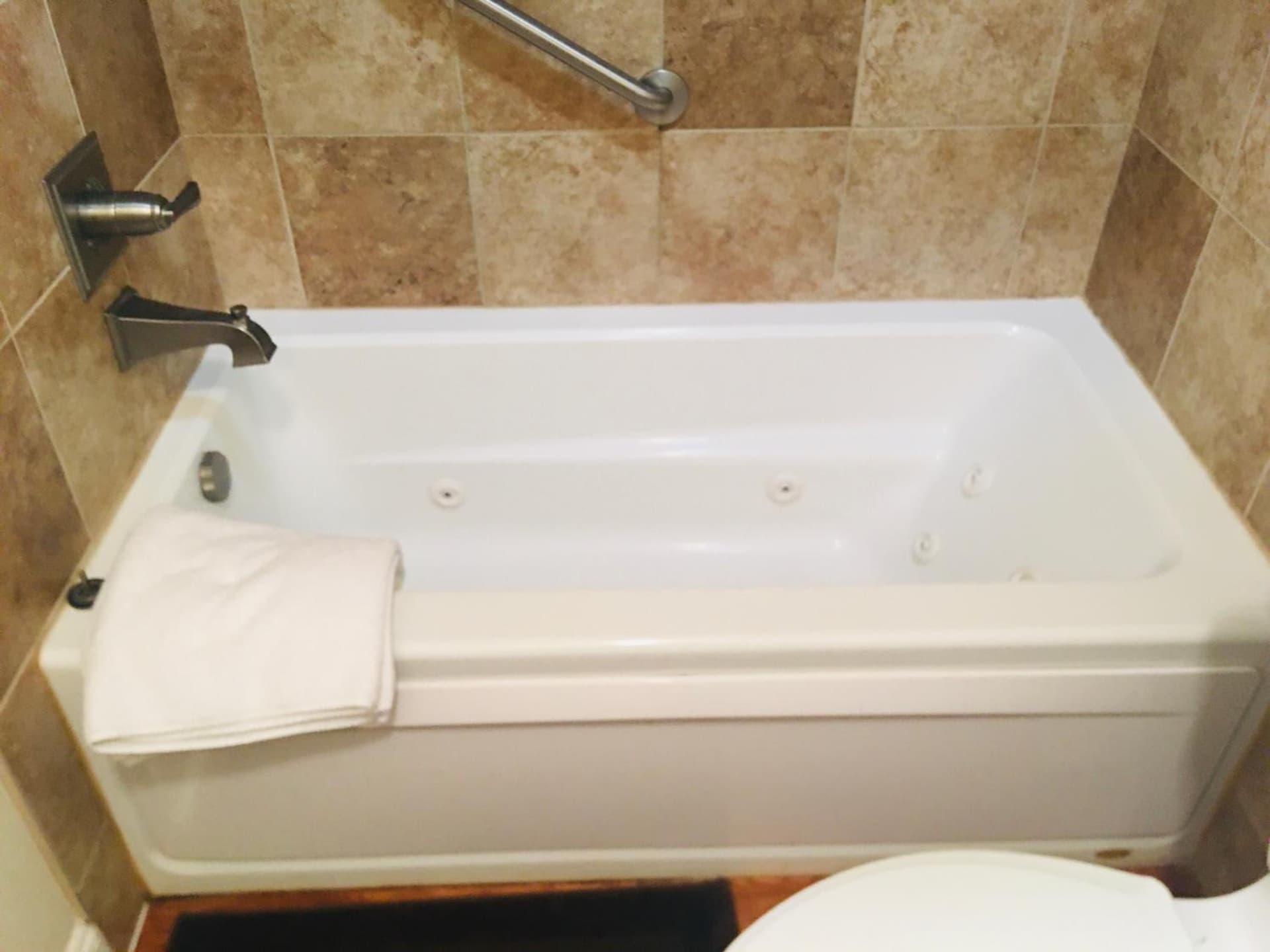 MooreField Suites Greensboro East gallery photo in McLeansville, NC — image 46