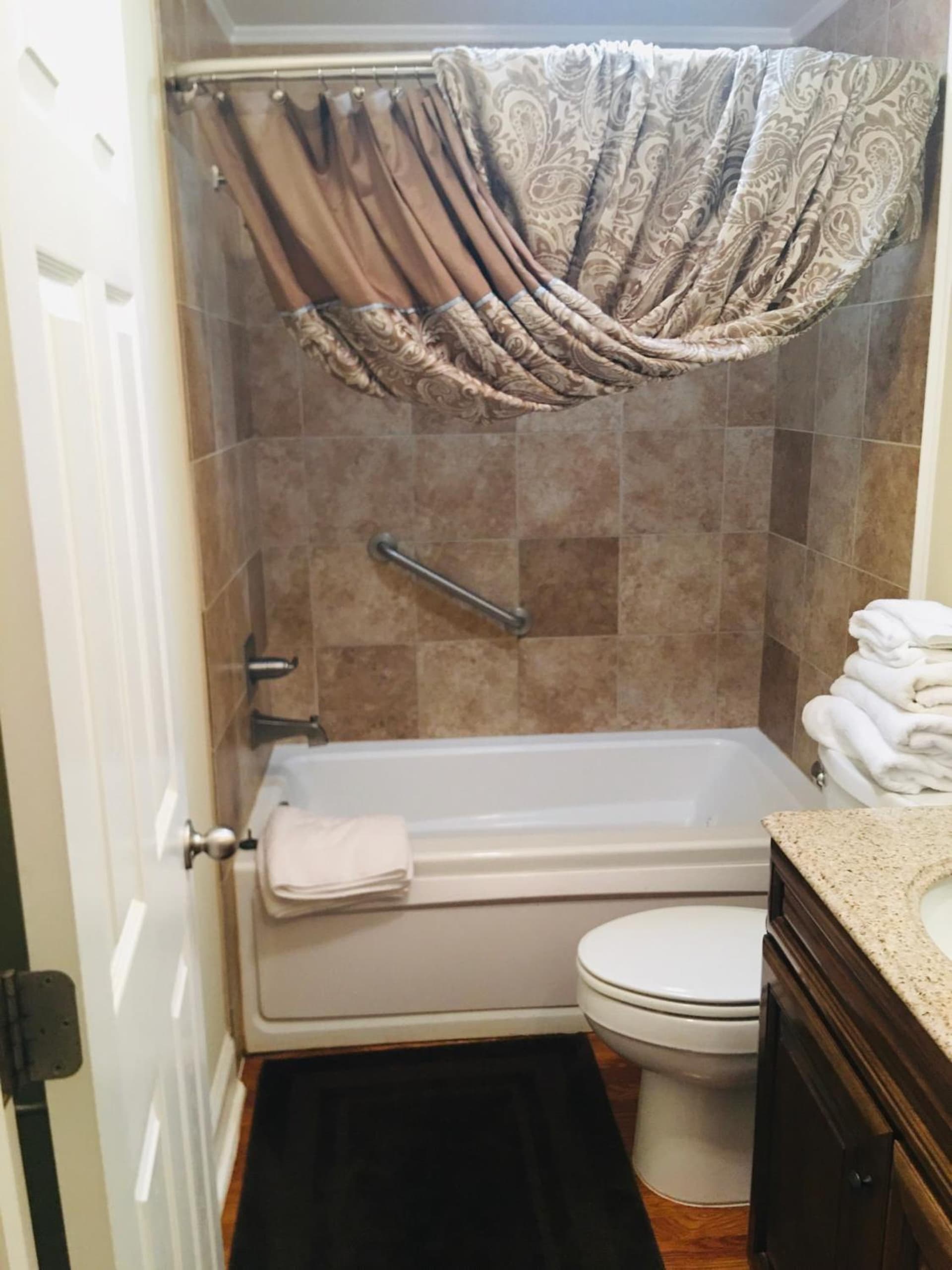 MooreField Suites Greensboro East gallery photo in McLeansville, NC — image 52