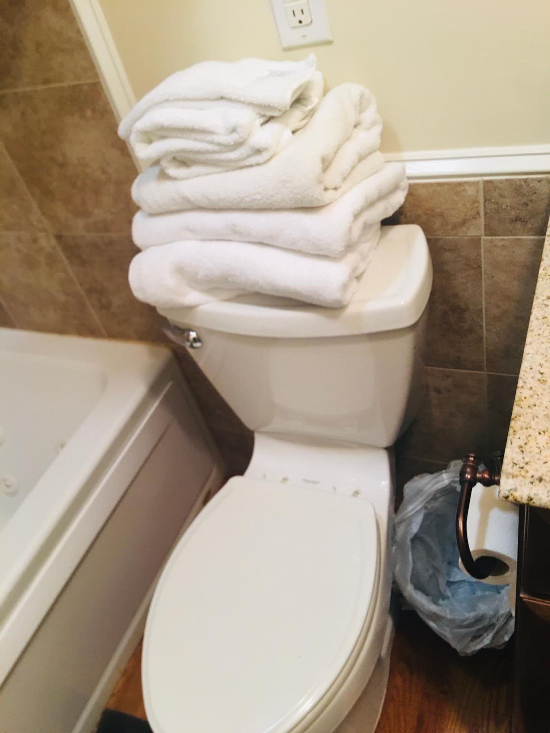 MooreField Suites Greensboro East gallery photo in McLeansville, NC — image 28