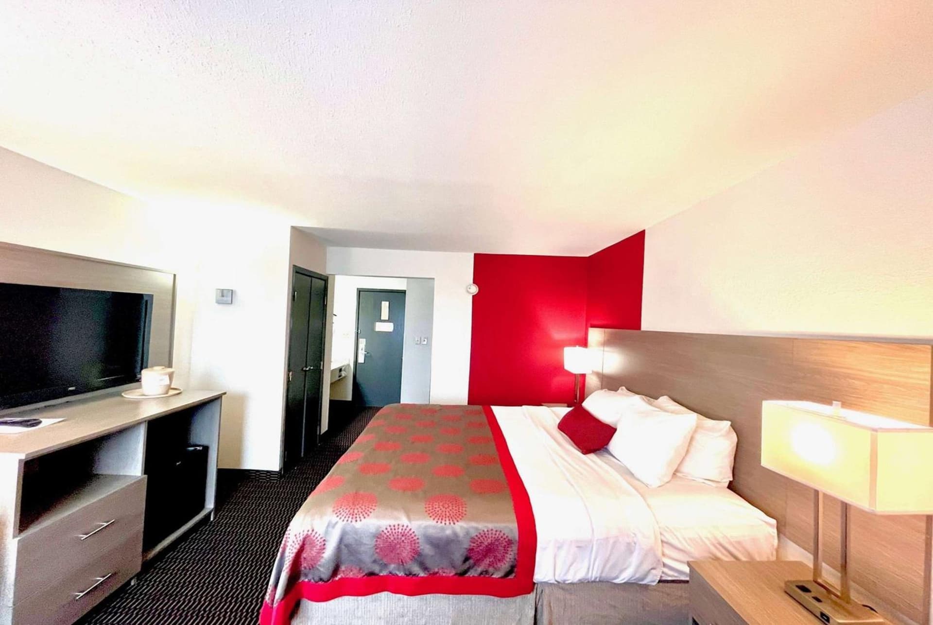 Ramada by Wyndham Columbia gallery photo in Columbia, MO — image 42