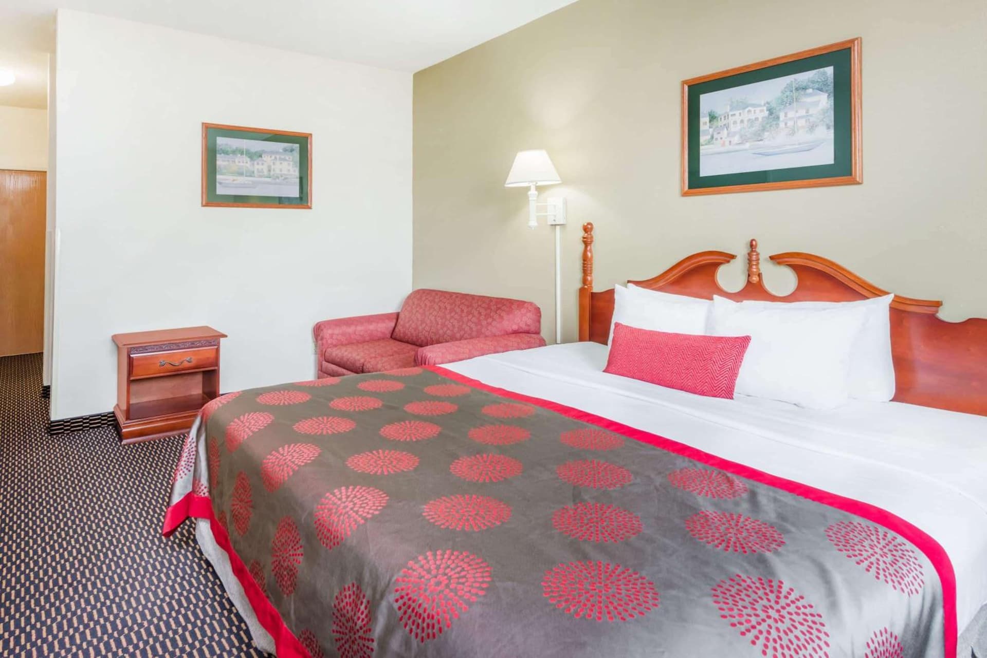 Ramada by Wyndham Columbia gallery photo in Columbia, MO — image 18