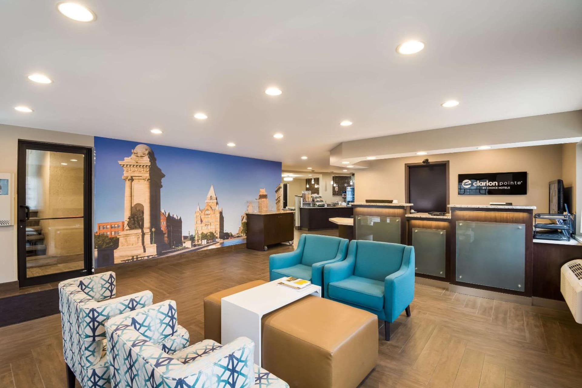Clarion Pointe Syracuse Downtown property views in Syracuse, NY — gallery photo 3