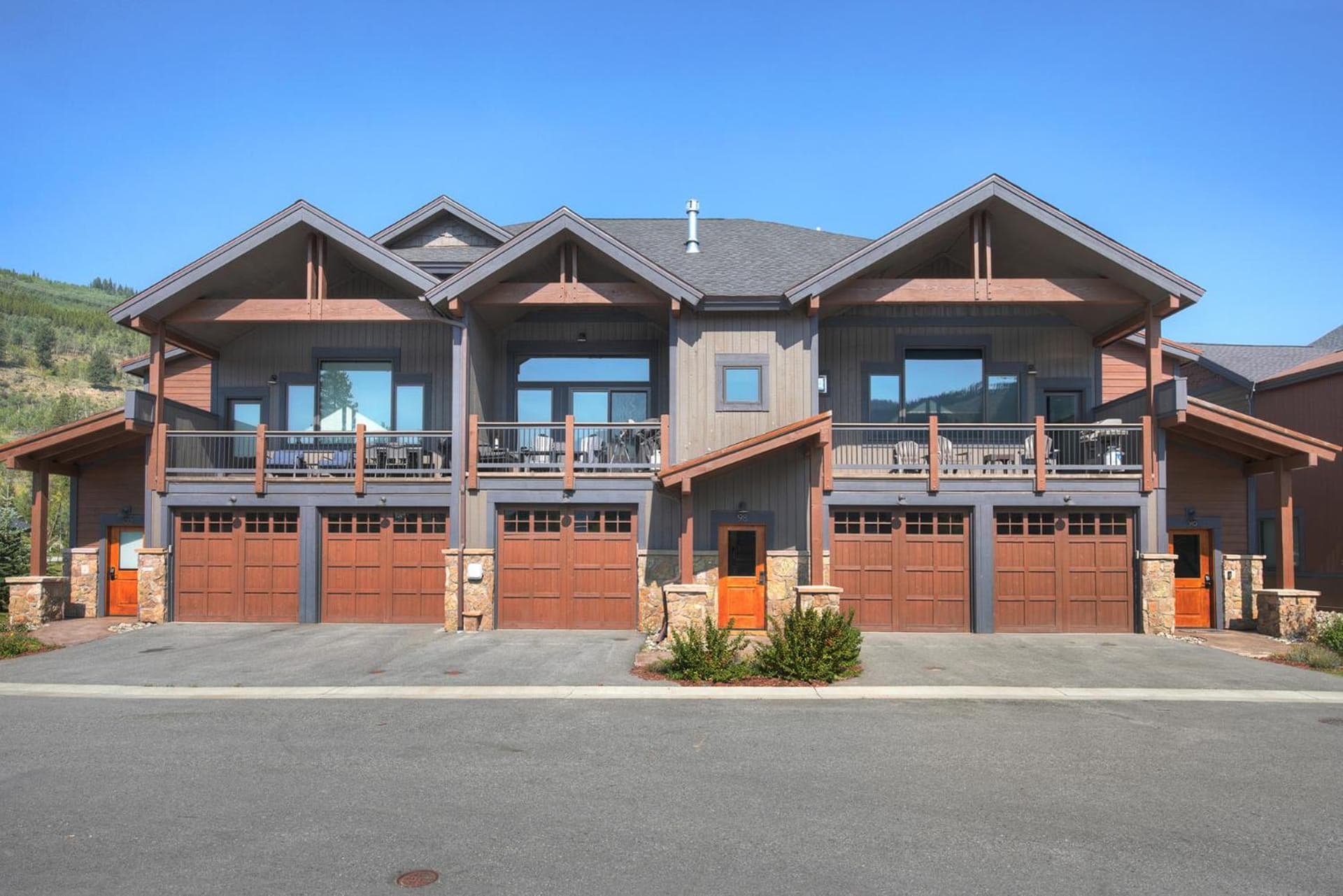 River Run Townhomes by Vail Resorts featured exterior or lobby in Keystone, CO — similar hotel