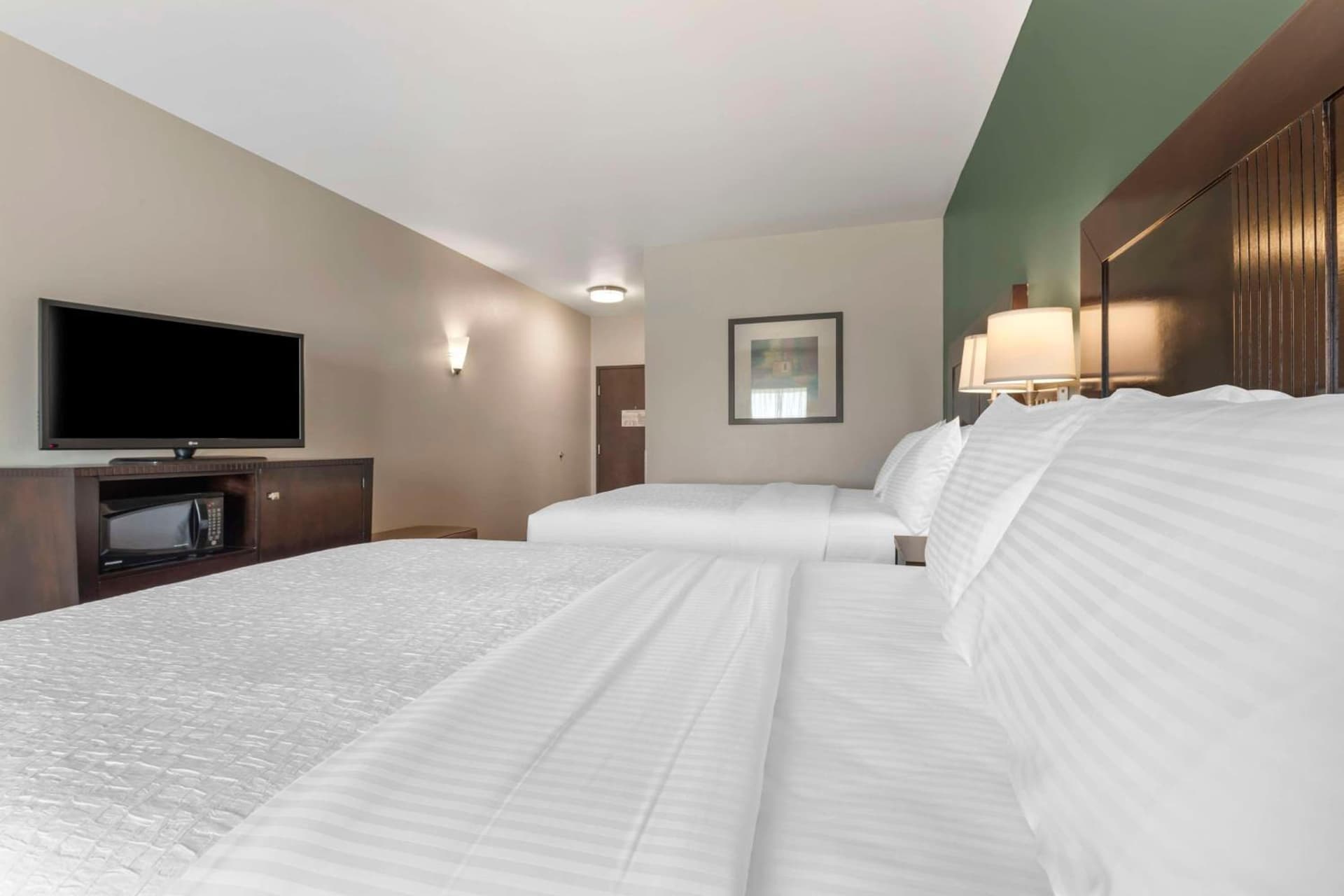 Best Western Plus Duncanville Dallas gallery photo in Duncanville, TX — image 5
