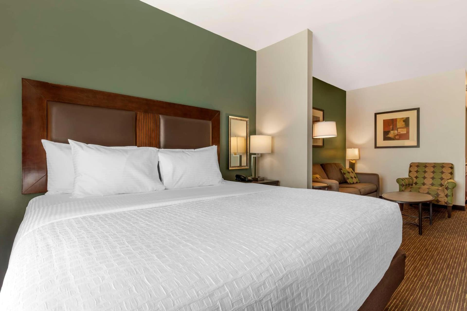 Best Western Plus Duncanville Dallas gallery photo in Duncanville, TX — image 7