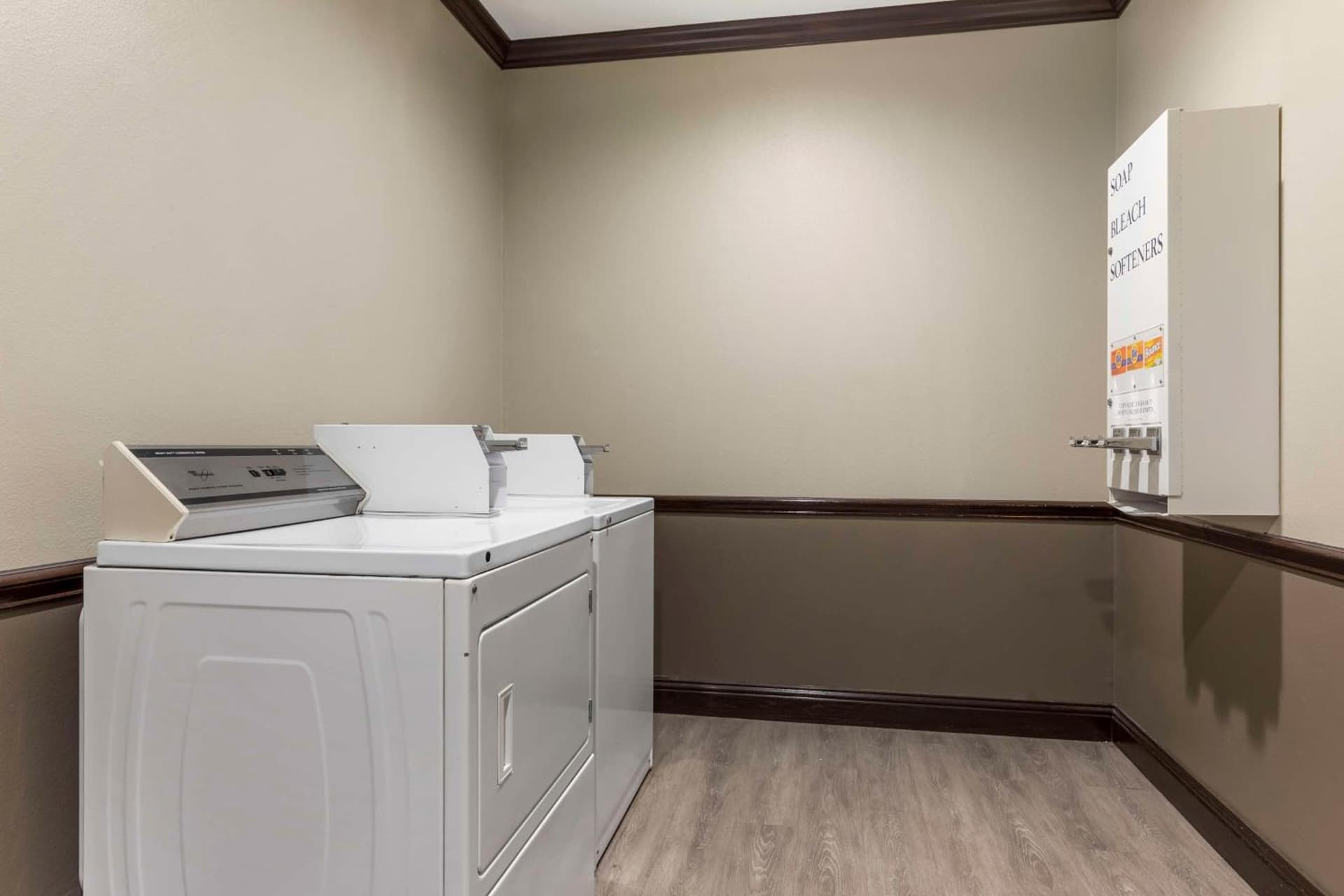 Best Western Plus Duncanville Dallas gallery photo in Duncanville, TX — image 14