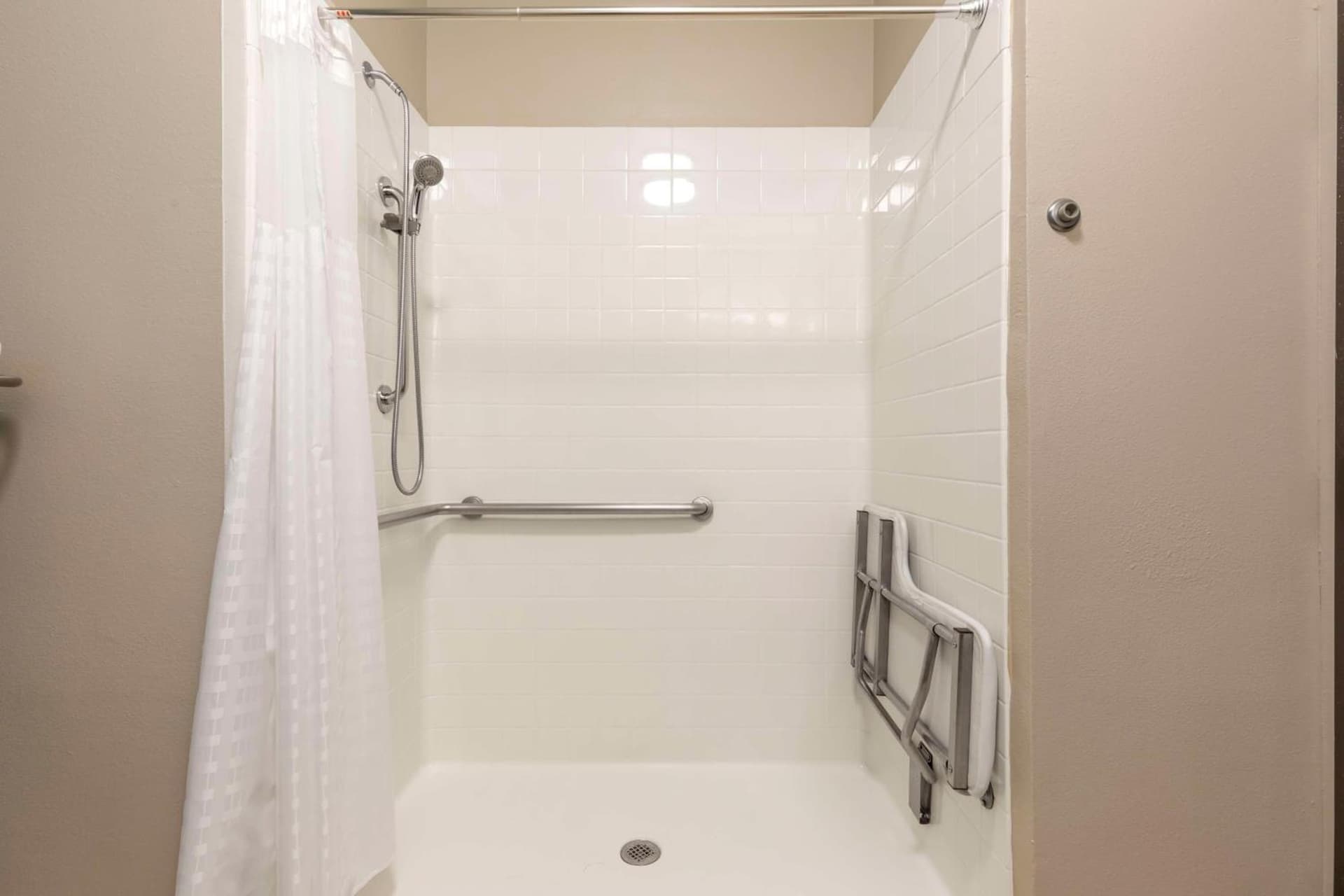 Best Western Plus Duncanville Dallas gallery photo in Duncanville, TX — image 19