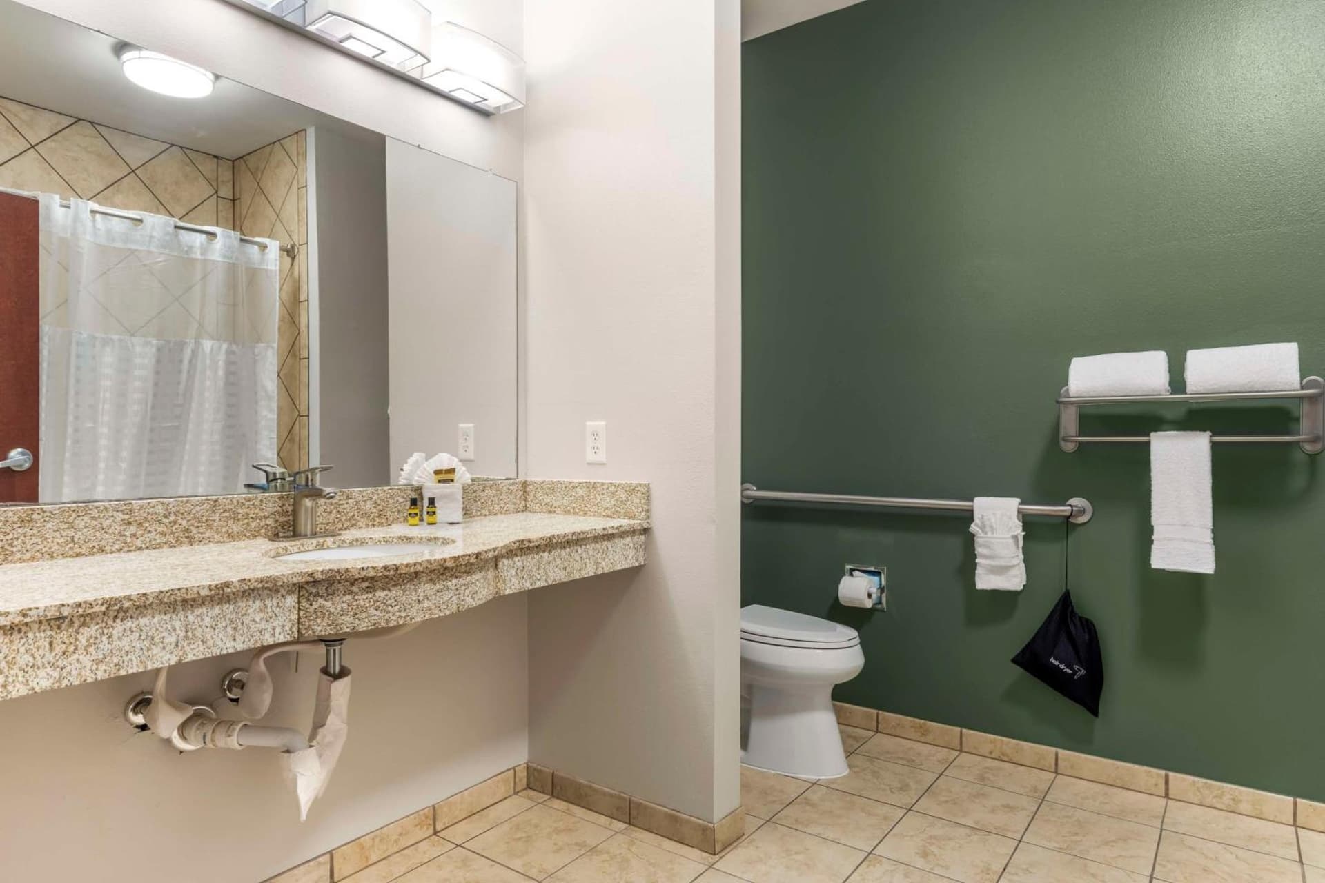 Best Western Plus Duncanville Dallas gallery photo in Duncanville, TX — image 22