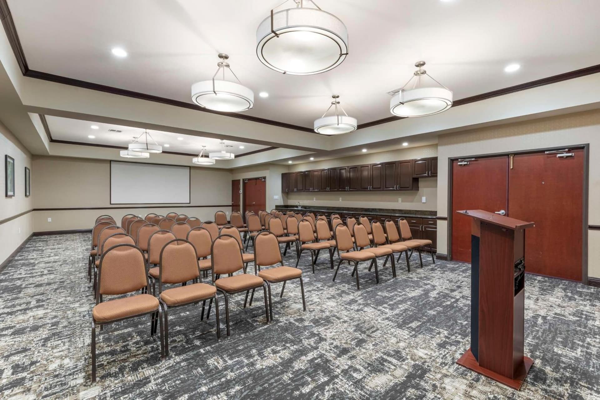 Best Western Plus Duncanville Dallas gallery photo in Duncanville, TX — image 10