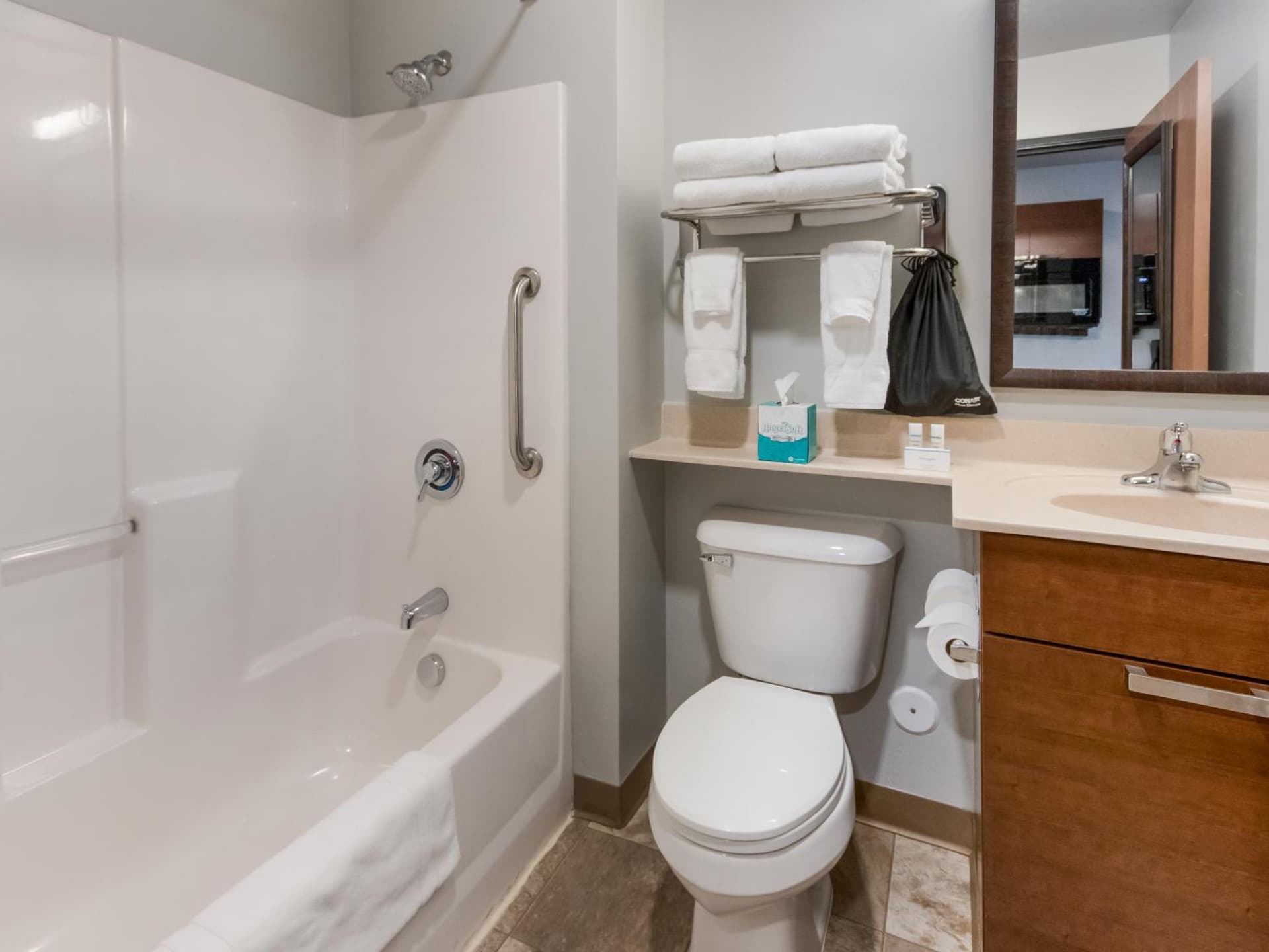 My Place Hotel - Davenport/Quad Cities IA gallery photo in Davenport, IA — image 11