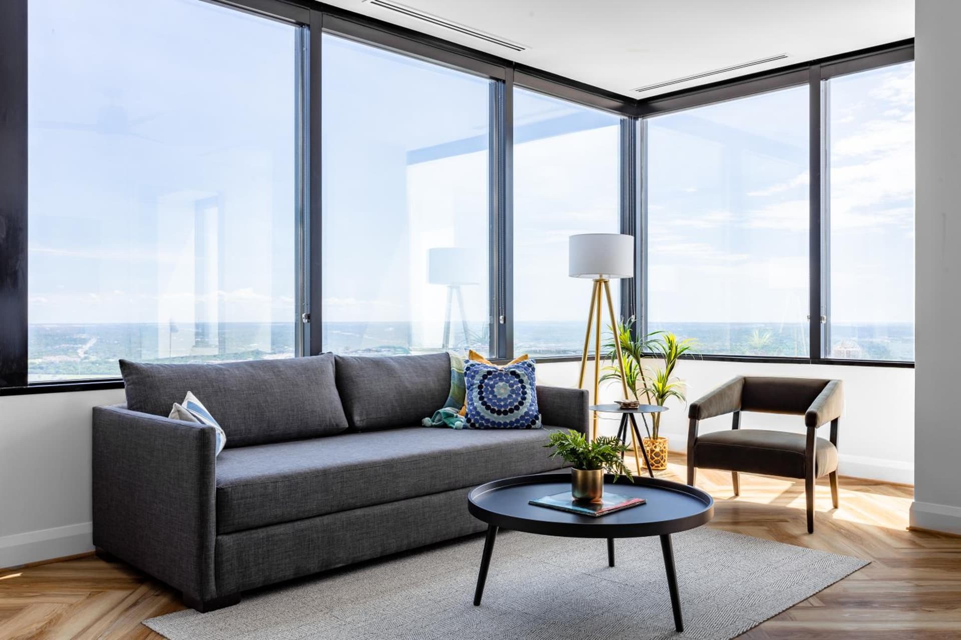 Mint House Dallas Downtown By Kasa gallery photo in Dallas, TX — image 76