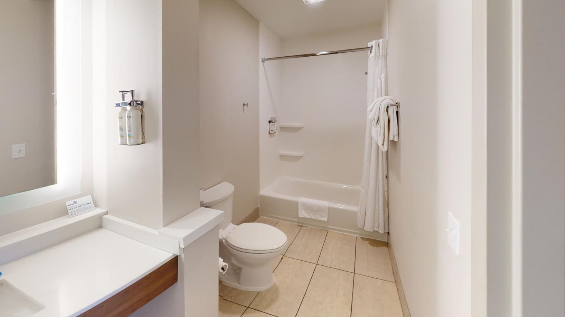 Holiday Inn Express South Burlington by IHG gallery photo in Burlington, VT — image 13