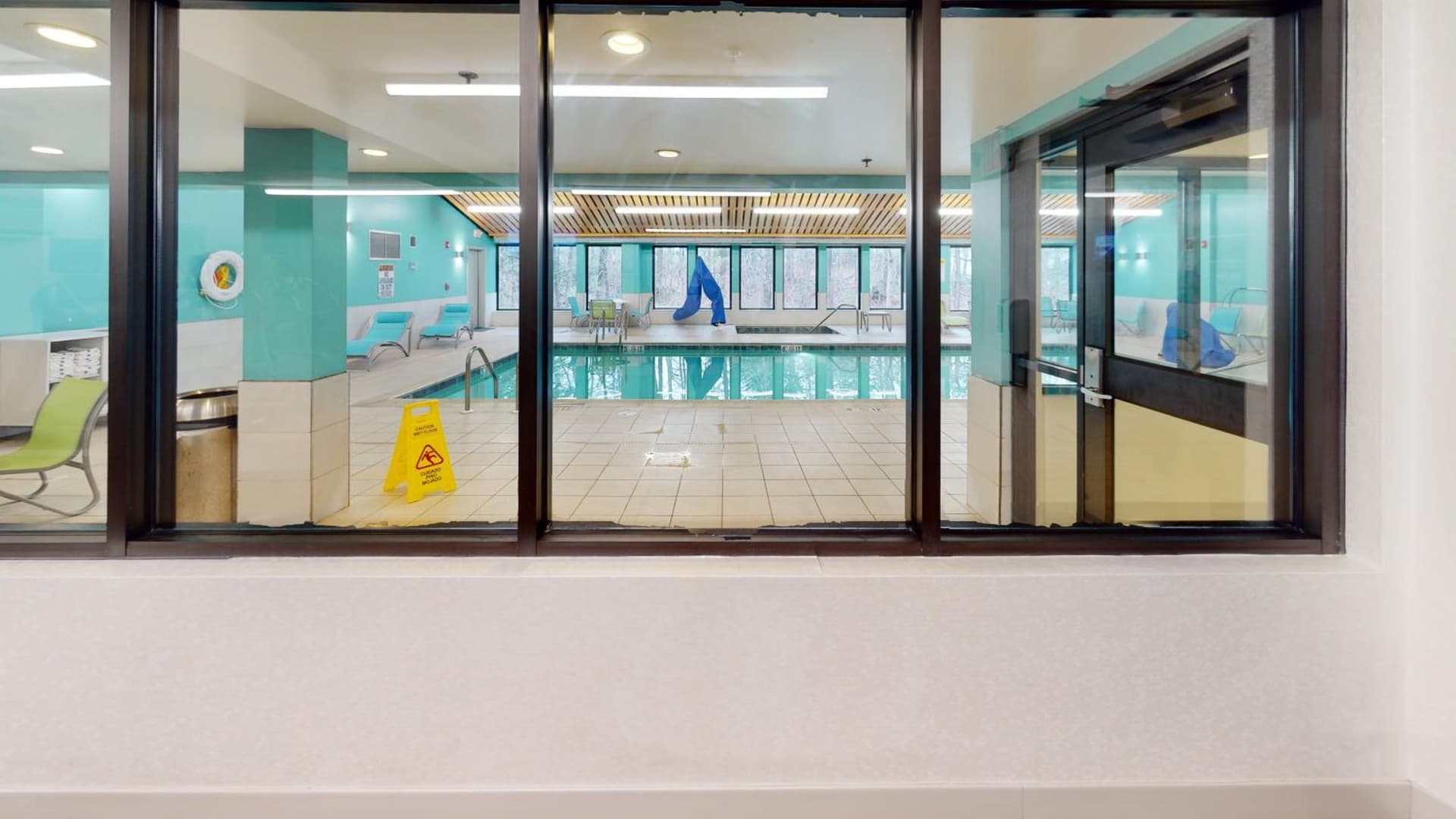 Holiday Inn Express South Burlington by IHG gallery photo in Burlington, VT — image 11