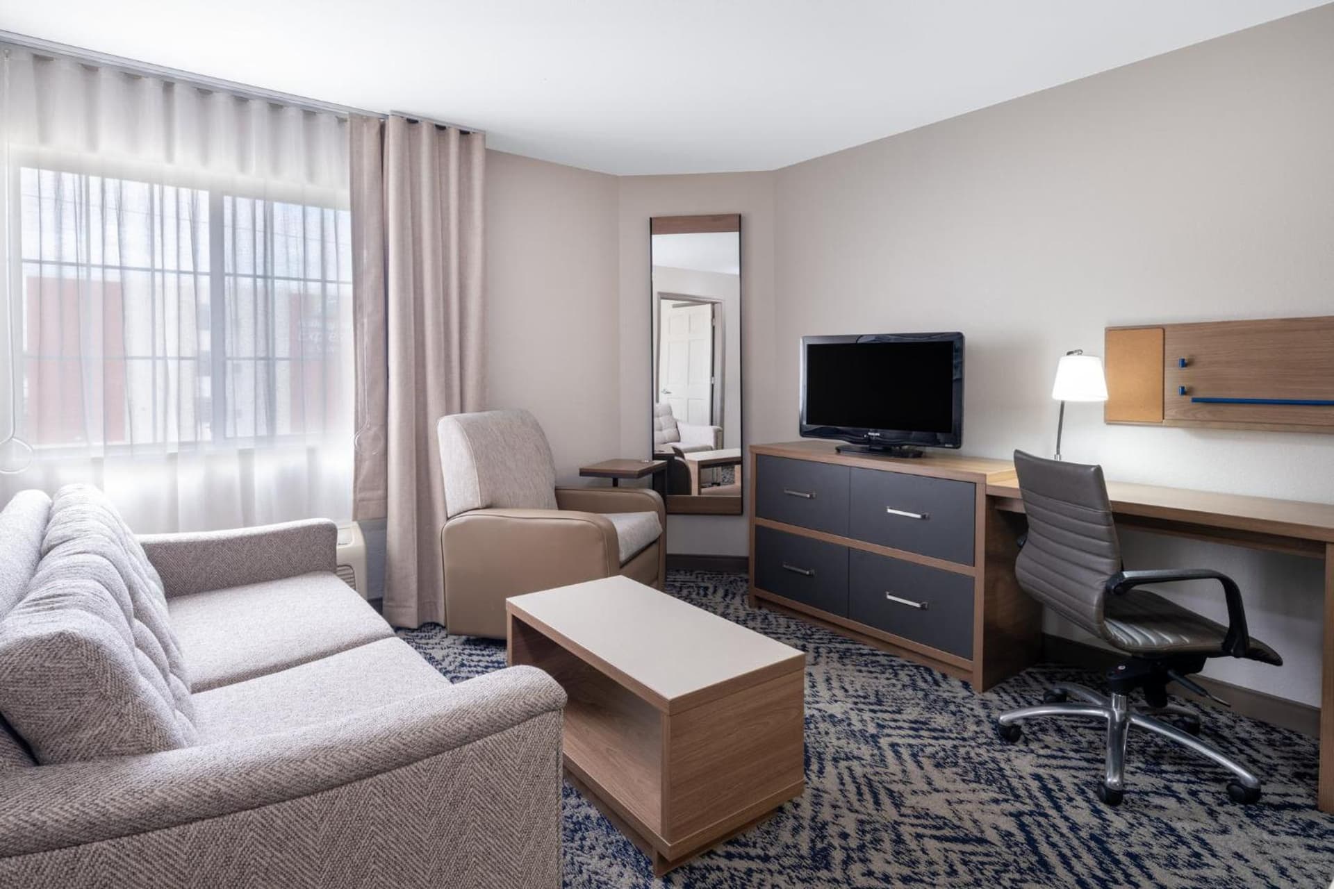 Candlewood Suites Elkhart by IHG gallery photo in Elkhart, IN — image 12