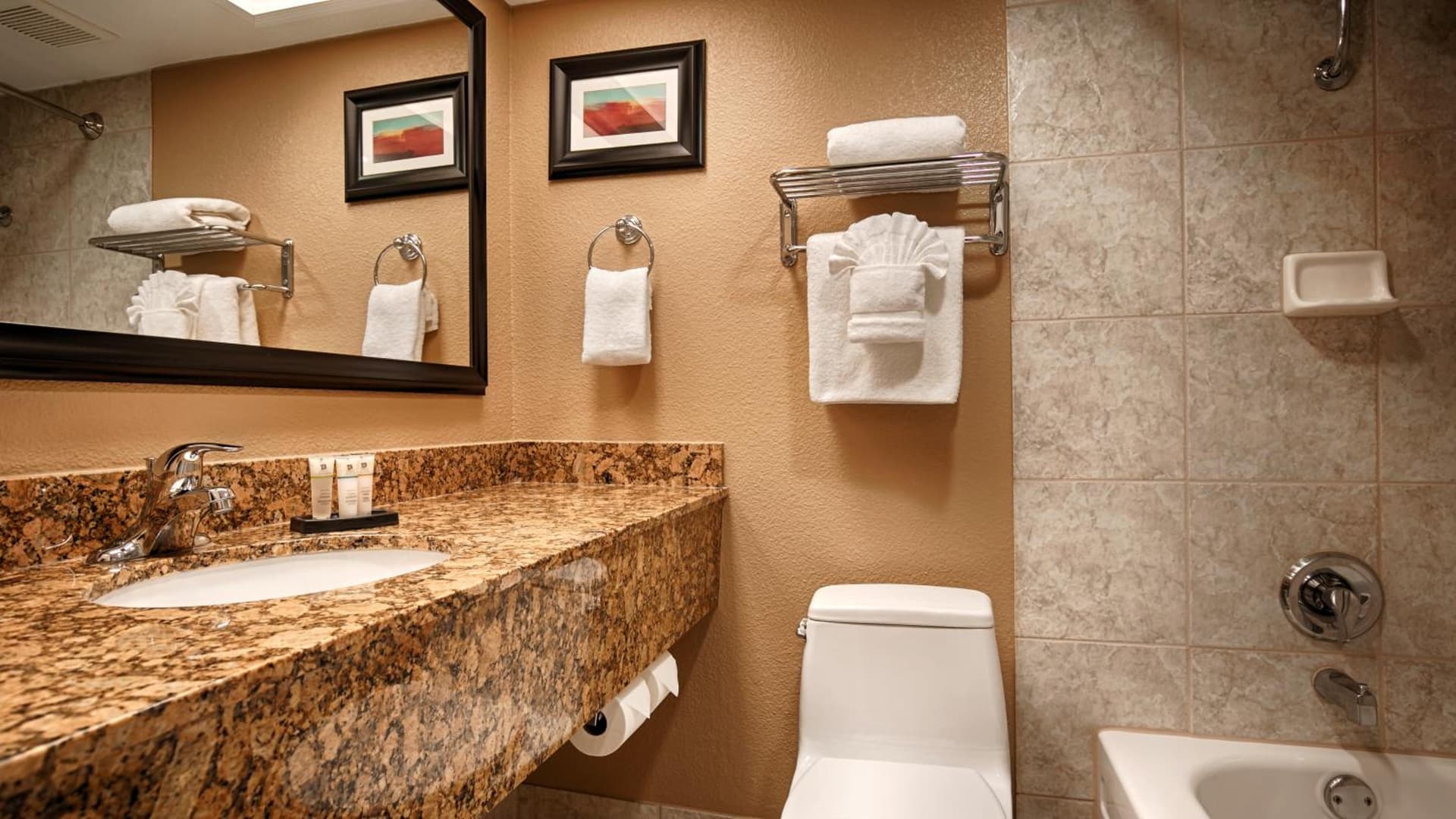 Best Western Plus Casino Royale - Center Strip gallery photo in Las Vegas, NV — image 31
