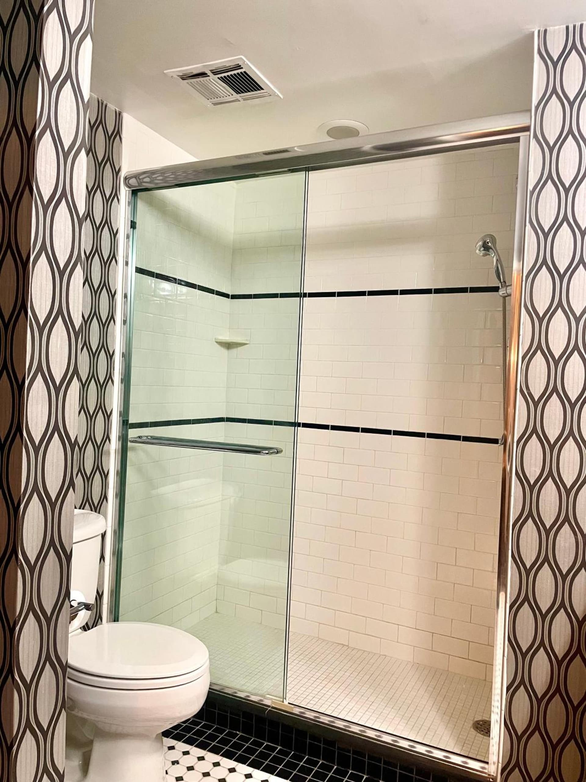 Park Manor Hotel gallery photo in Clifton Park, NY — image 30