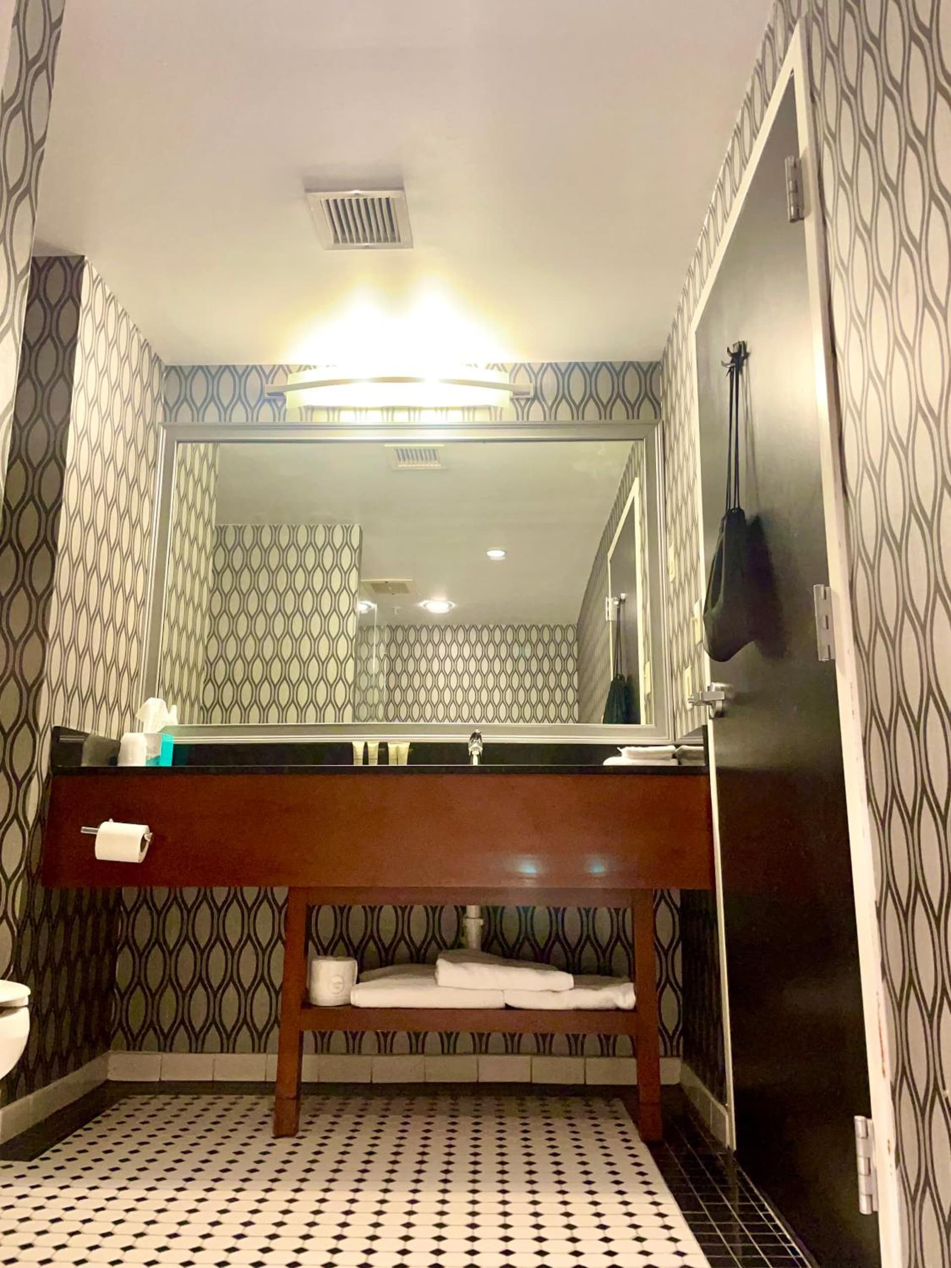 Park Manor Hotel gallery photo in Clifton Park, NY — image 32