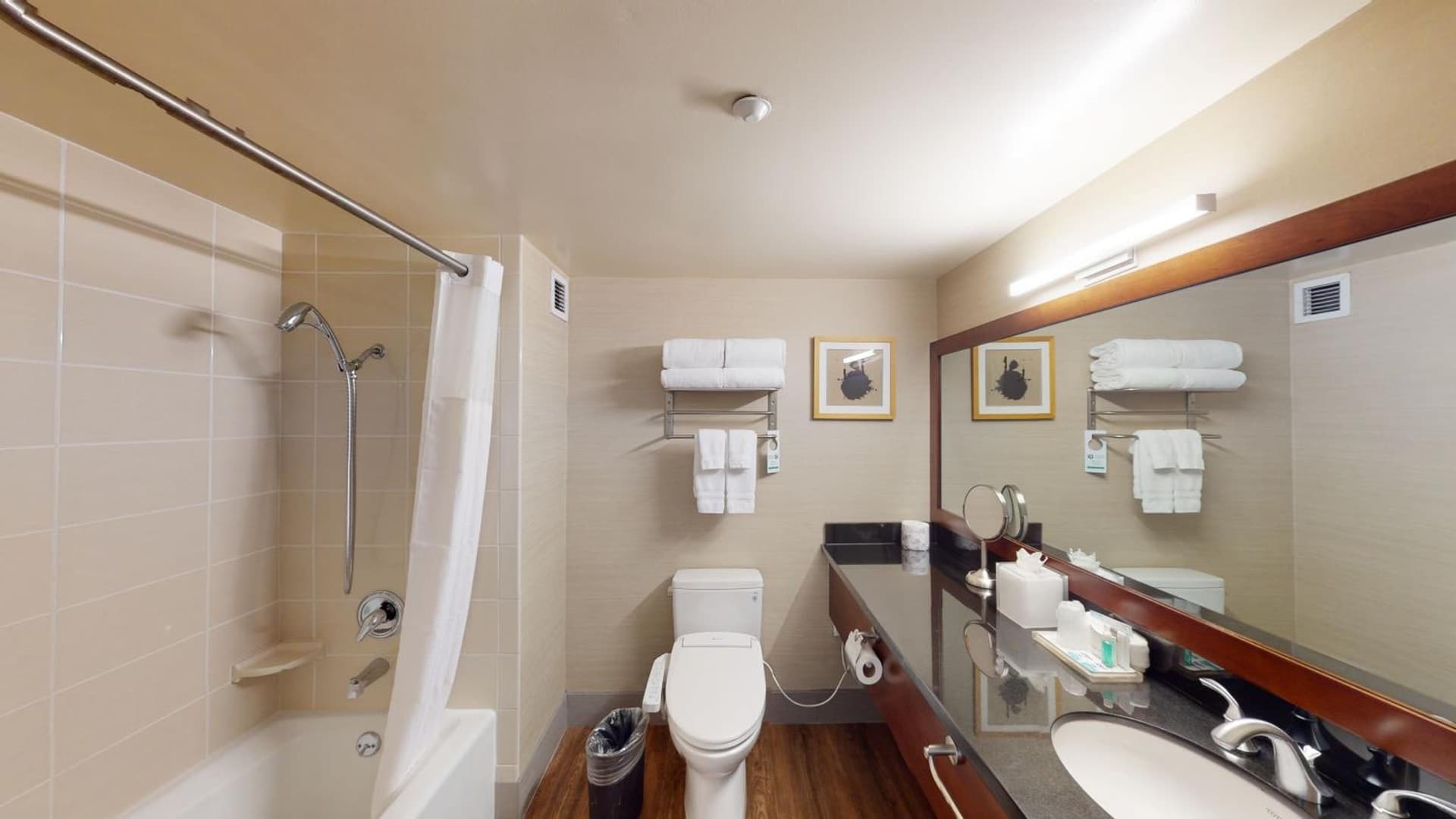 Miyako Hotel Los Angeles gallery photo in Los Angeles, CA — image 20