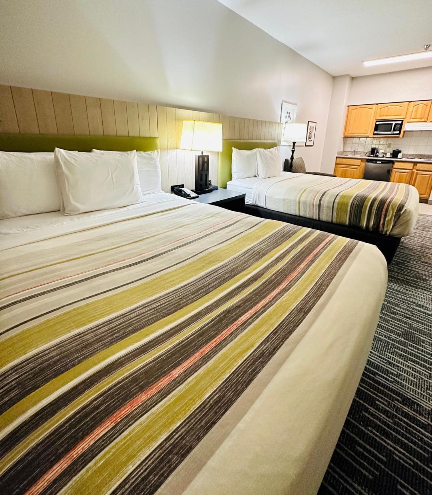 Country Inn & Suites by Radisson, San Jose International Airport, CA gallery photo in San Jose, CA — image 9