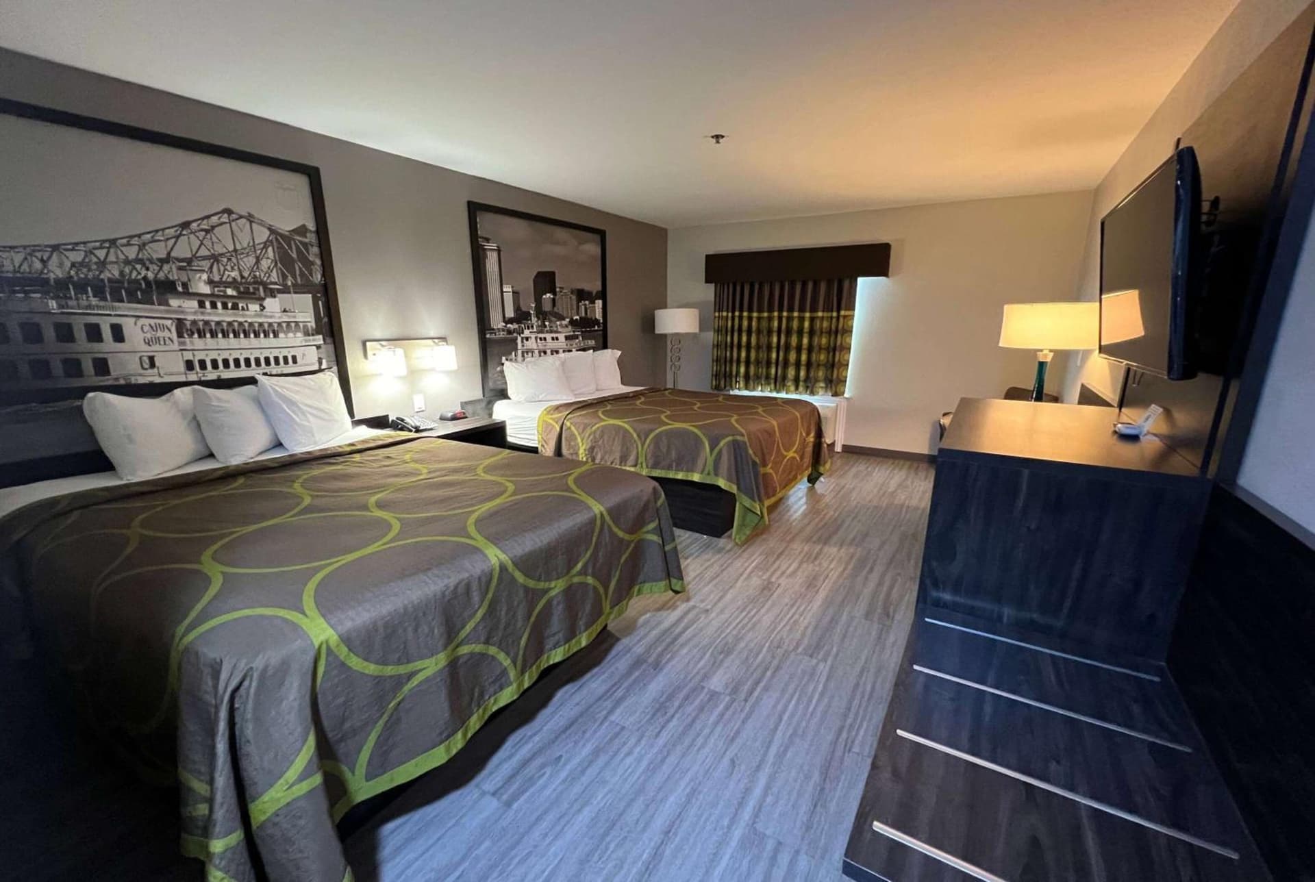 Super 8 by Wyndham Lake Charles/Sulphur property views in Lake Charles, LA — gallery photo 3