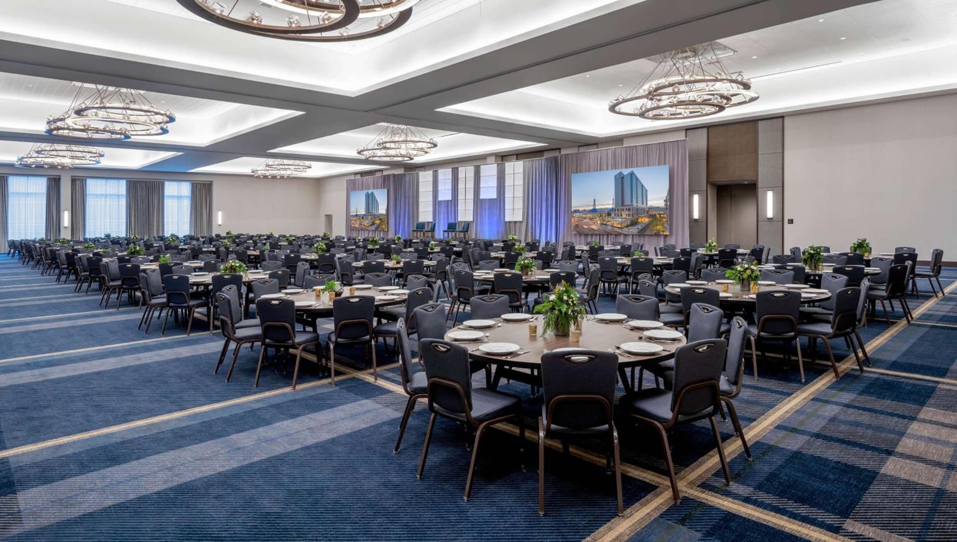 Hyatt Regency Portland at the Oregon Convention Center gallery photo in Portland, OR — image 5