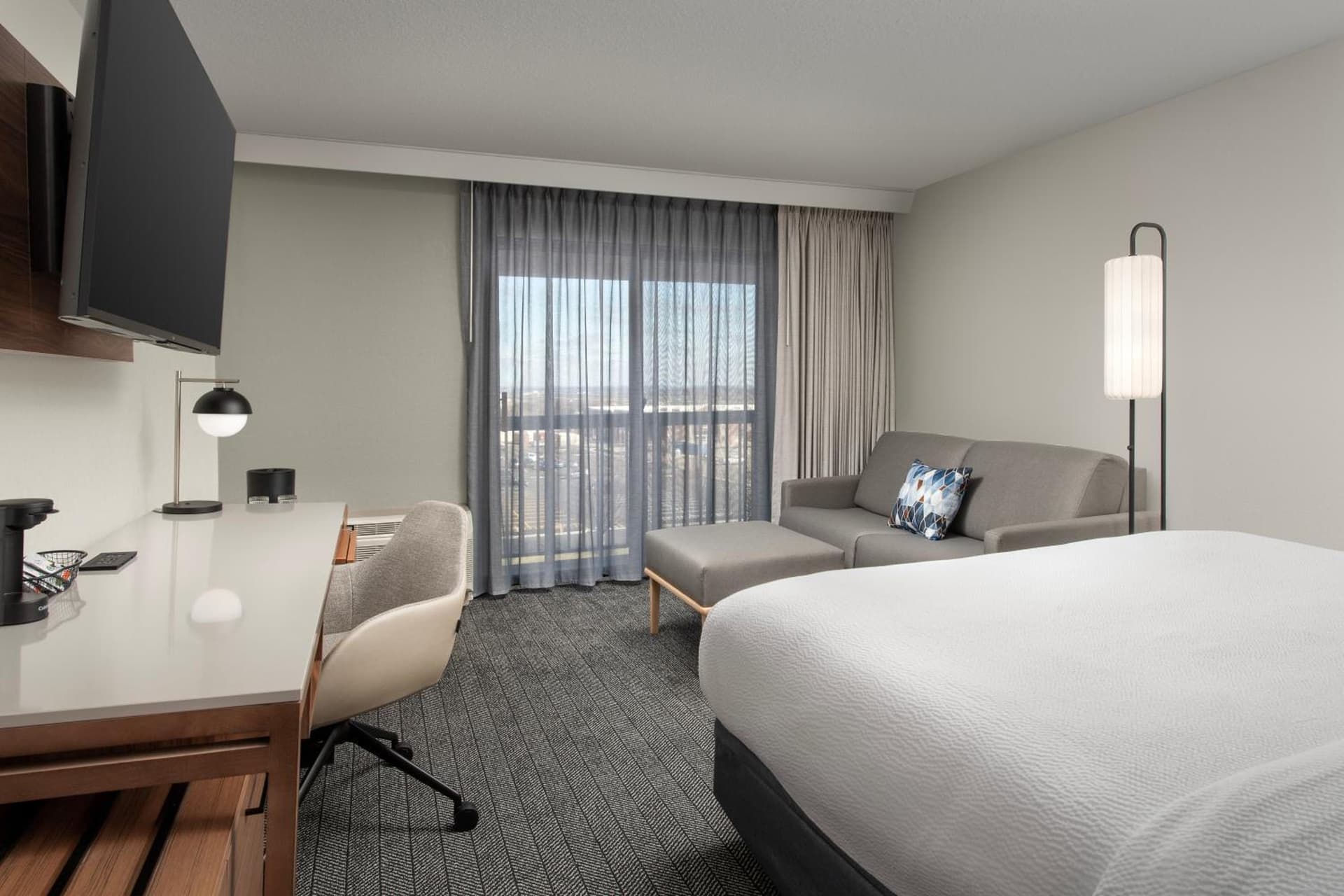 Courtyard by Marriott Dayton Beavercreek gallery photo in Beavercreek, OH — image 54