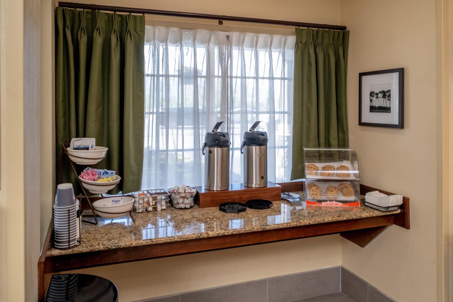 Country Inn & Suites By Radisson, Charleston South, WV gallery photo in Charleston, WV — image 53