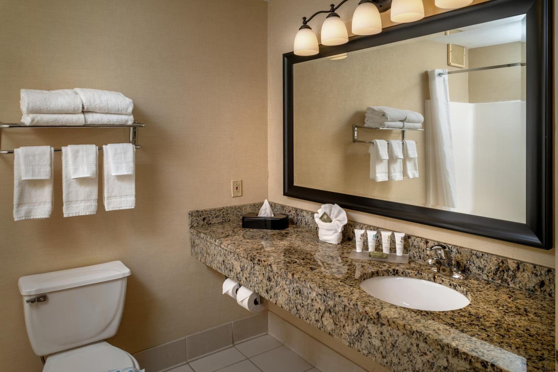 Country Inn & Suites By Radisson, Charleston South, WV gallery photo in Charleston, WV — image 49