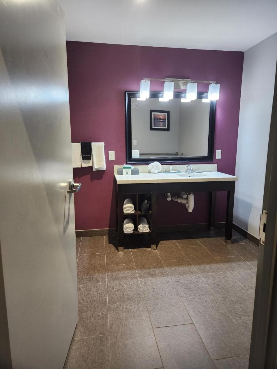 La Quinta by Wyndham Dallas Grand Prairie North gallery photo in Grand Prairie, TX — image 16