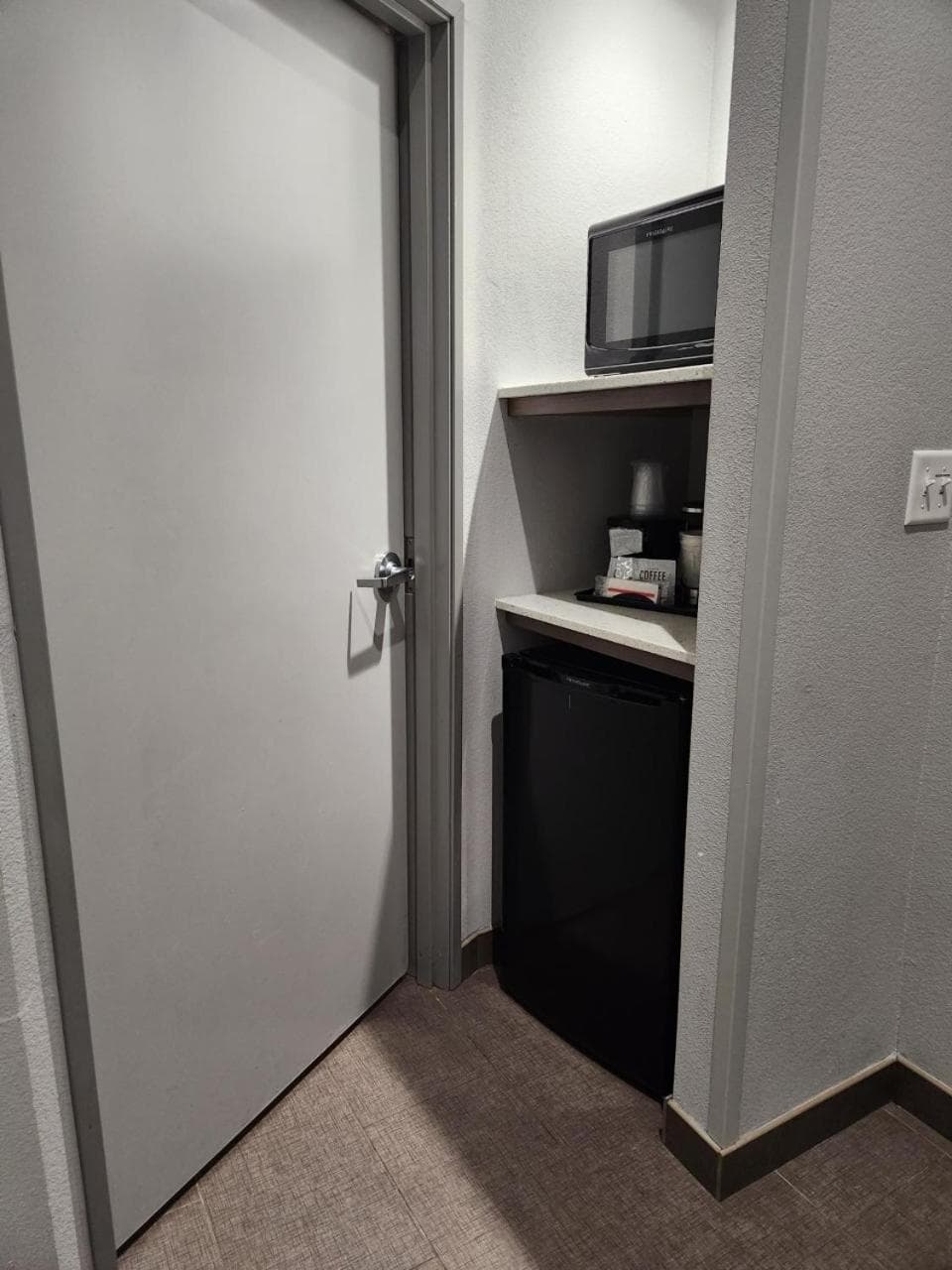 La Quinta by Wyndham Dallas Grand Prairie North gallery photo in Grand Prairie, TX — image 18