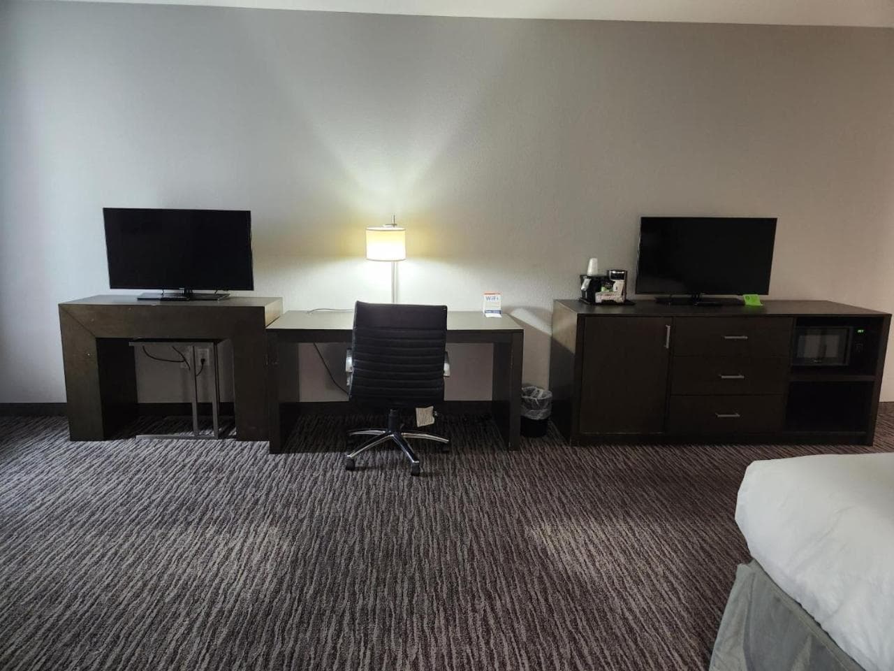 La Quinta by Wyndham Dallas Grand Prairie North gallery photo in Grand Prairie, TX — image 13