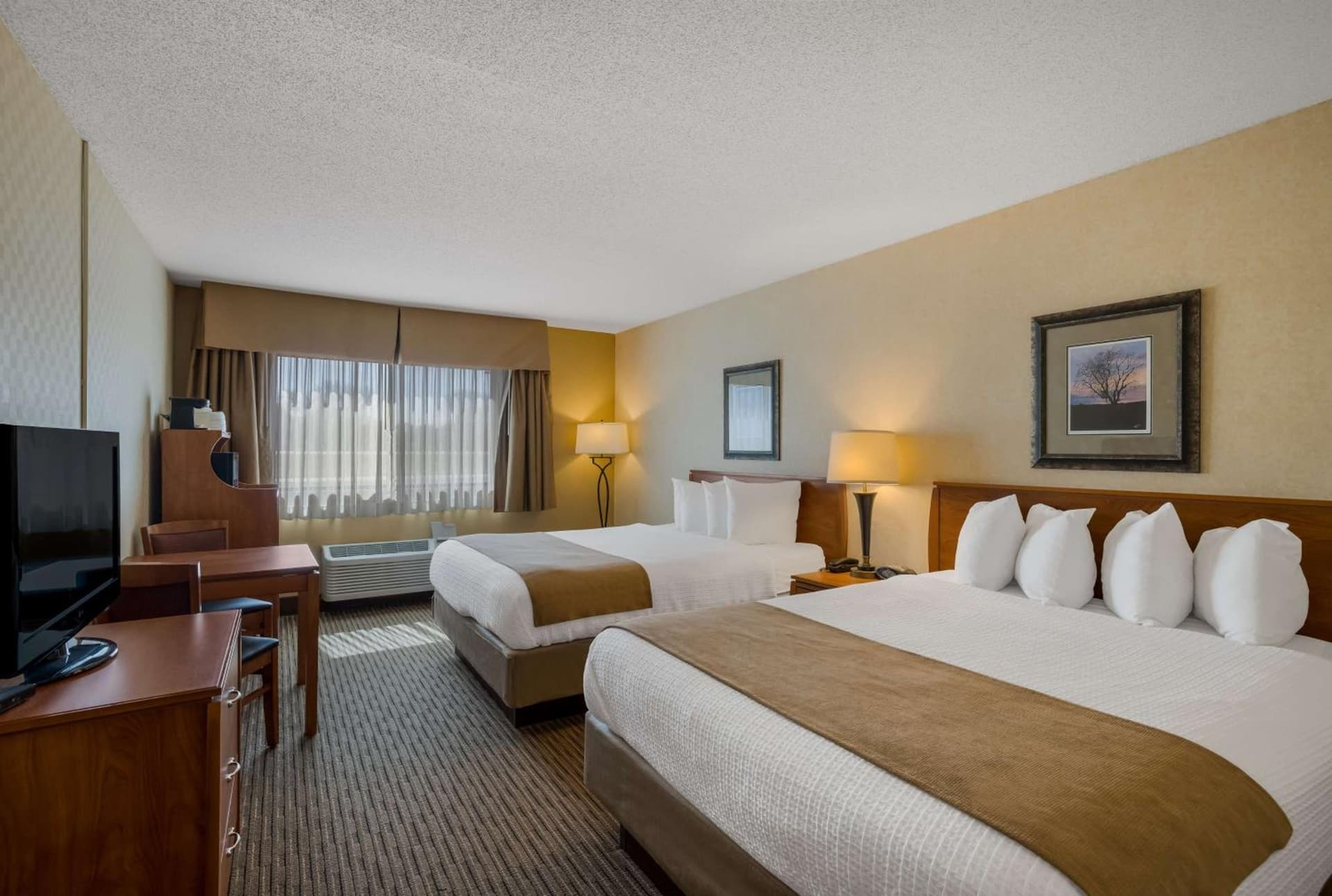 Best Western Vermillion Inn property views in Vermillion, SD — gallery photo 3