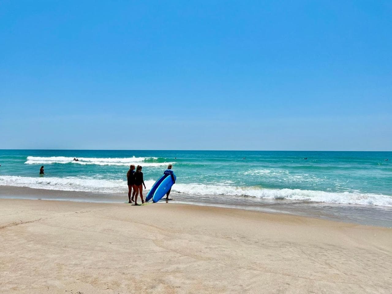 302 Queen Suite, 3rd Floor Low Tide gallery photo in Surf City, NC — image 9