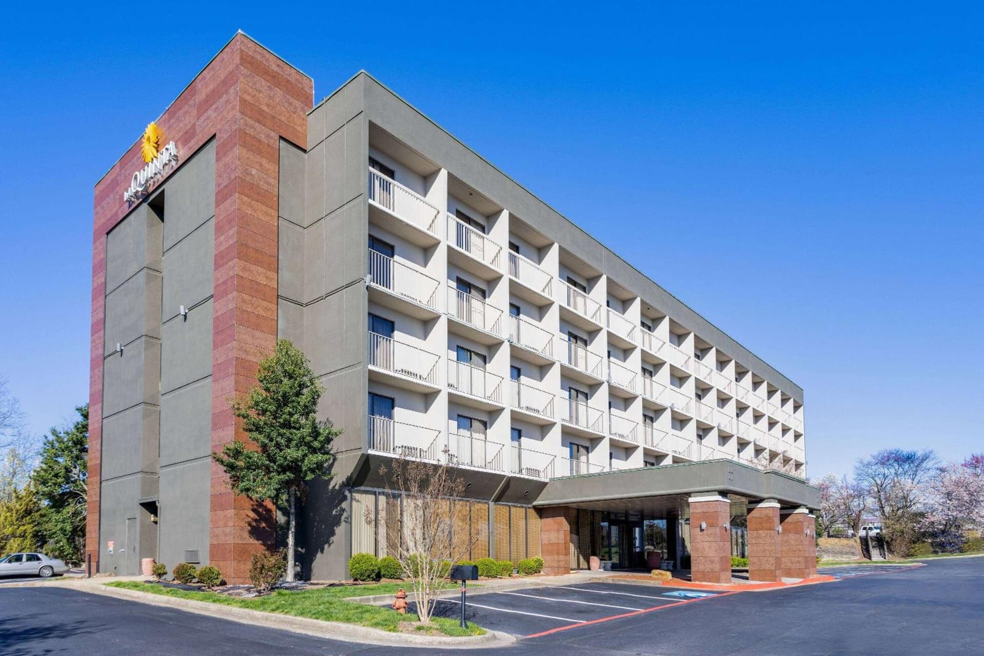 La Quinta by Wyndham Kingsport Tri Cities Airport gallery photo in Blountville, TN — image 23