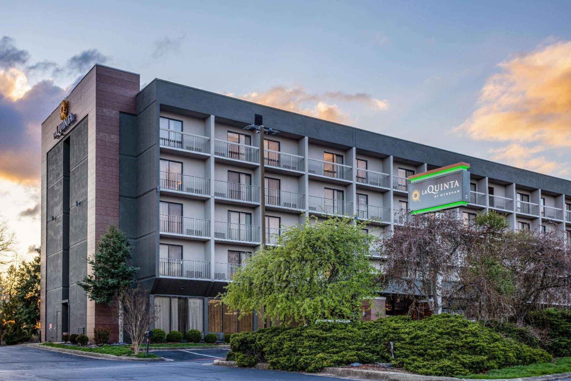 La Quinta by Wyndham Kingsport Tri Cities Airport gallery photo in Blountville, TN — image 7