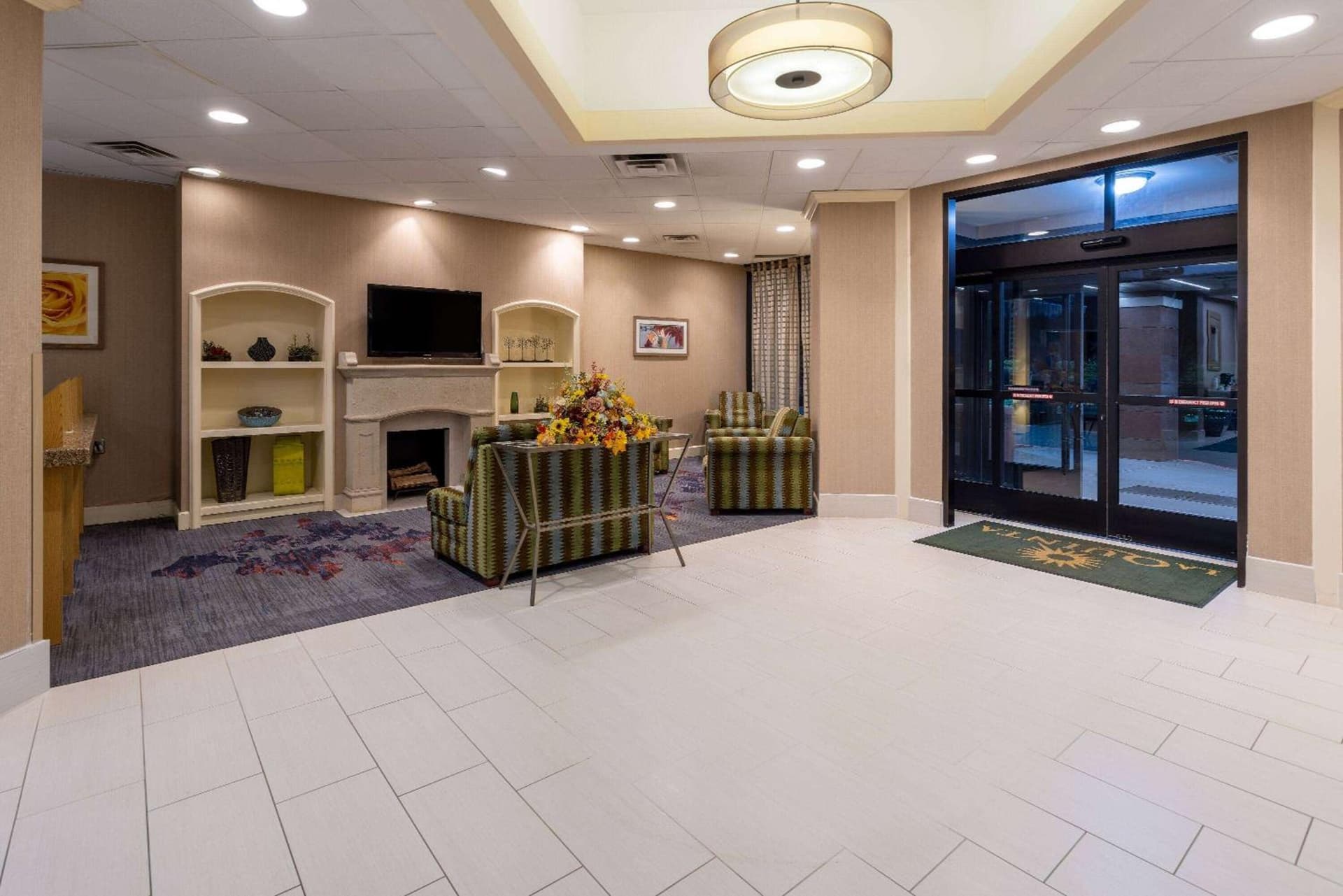 La Quinta by Wyndham Kingsport Tri Cities Airport gallery photo in Blountville, TN — image 26