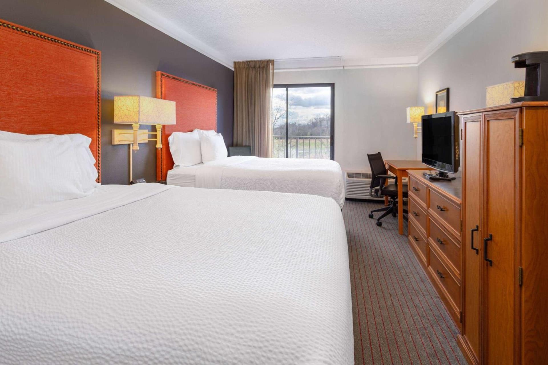 La Quinta by Wyndham Kingsport Tri Cities Airport gallery photo in Blountville, TN — image 20