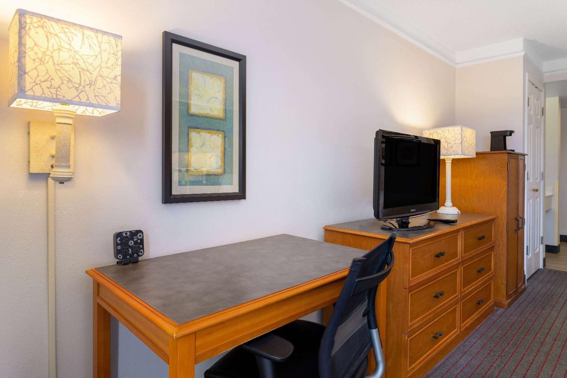 La Quinta by Wyndham Kingsport Tri Cities Airport gallery photo in Blountville, TN — image 31