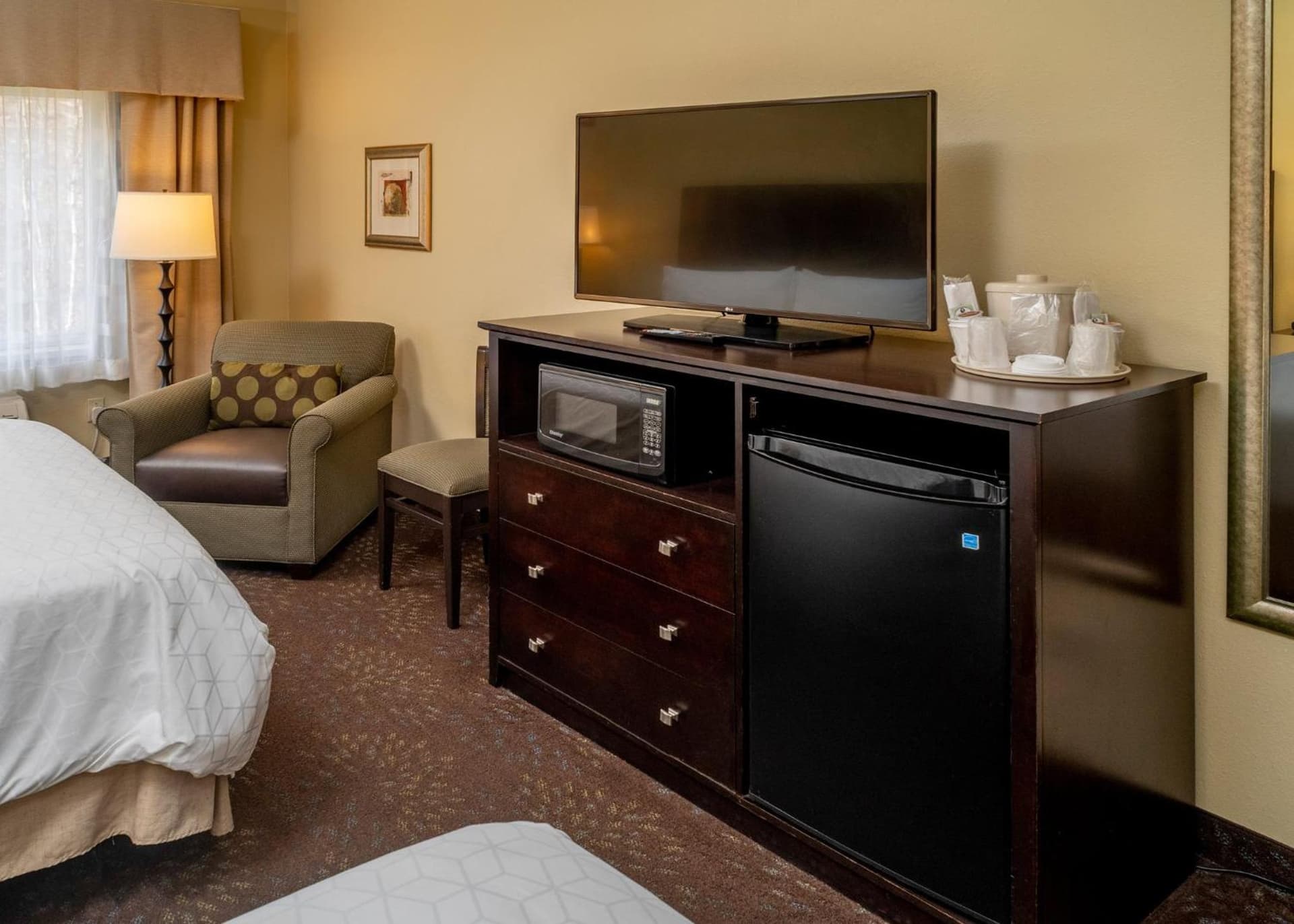 Holiday Inn Express - Charleston/Kanawha City by IHG gallery photo in Charleston, WV — image 7