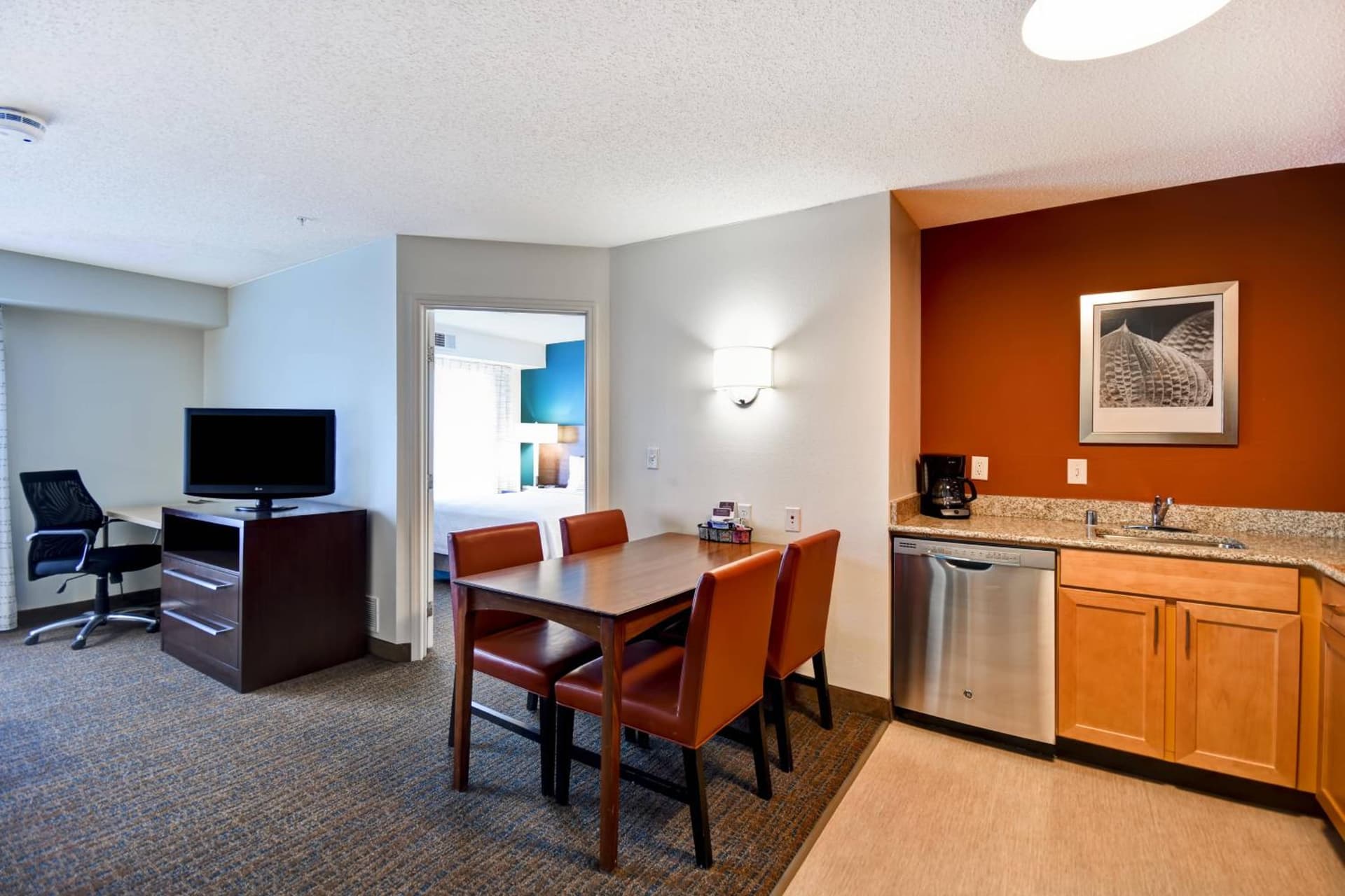 Residence Inn by Marriott Dayton Beavercreek gallery photo in Beavercreek, OH — image 24