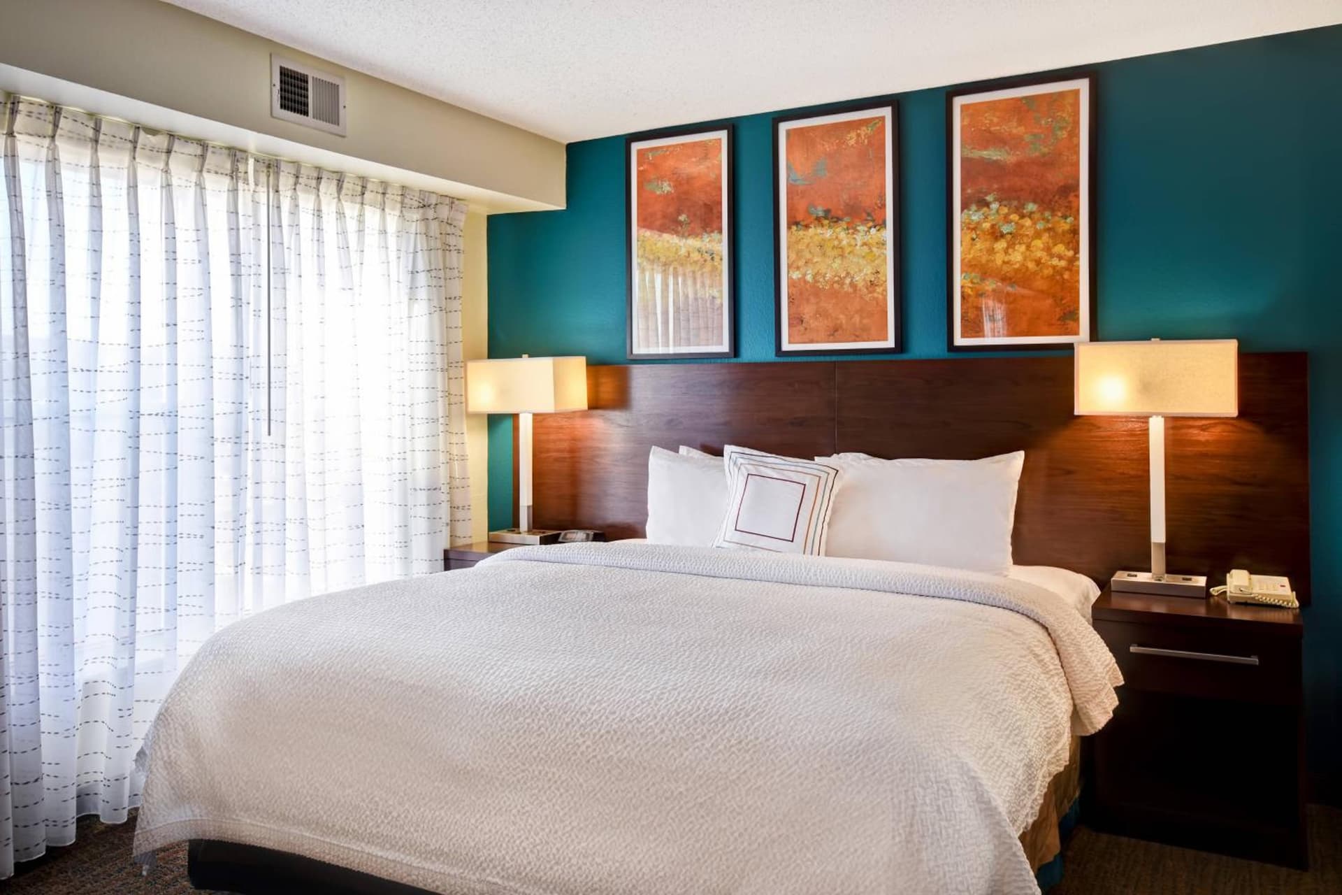 Residence Inn by Marriott Dayton Beavercreek gallery photo in Beavercreek, OH — image 8