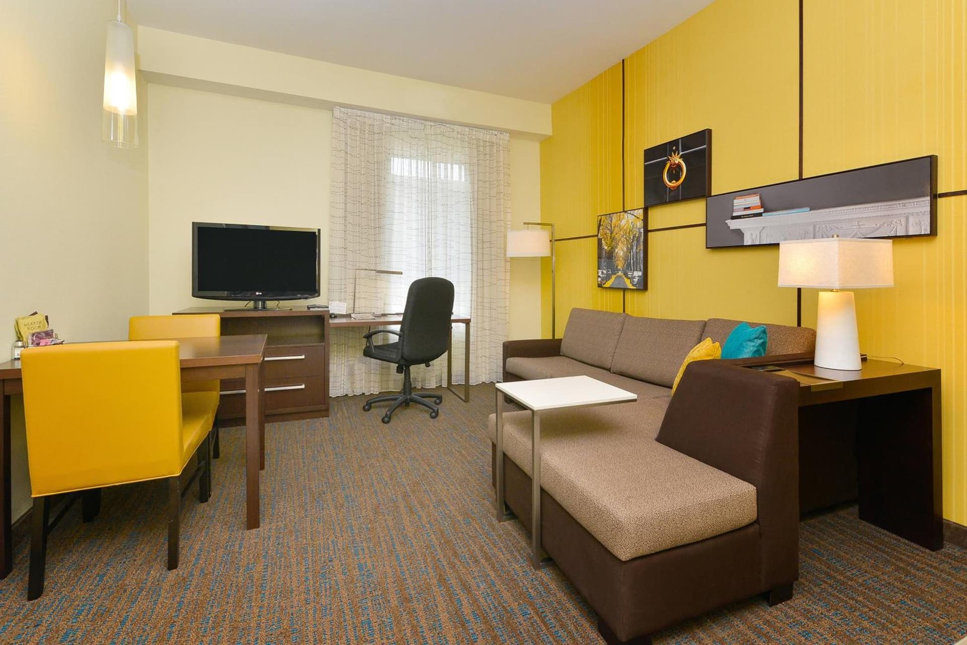 Residence Inn by Marriott Champaign gallery photo in Champaign, IL — image 12