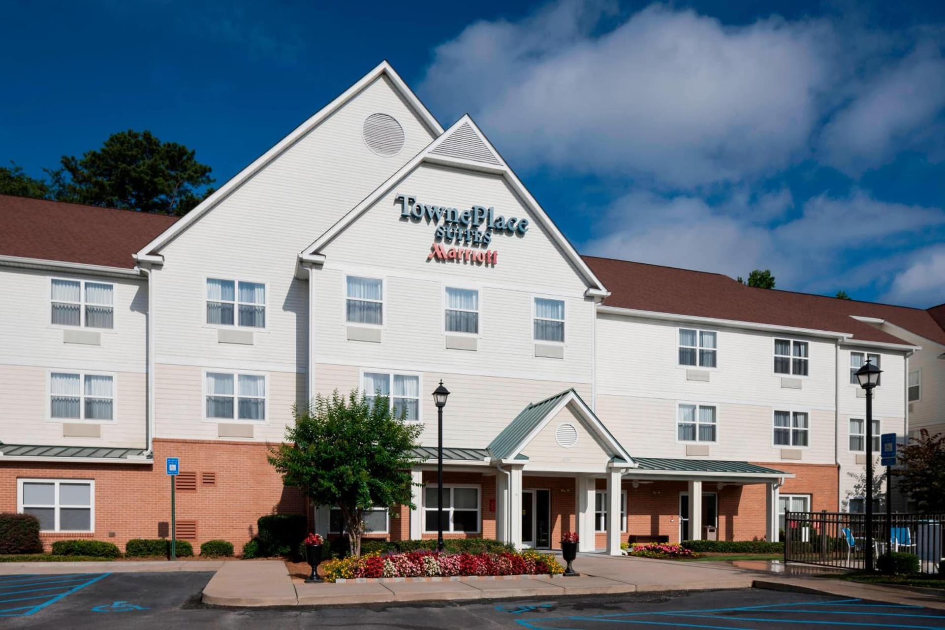 TownePlace Suites Columbus interior in Columbus, GA — gallery photo 2