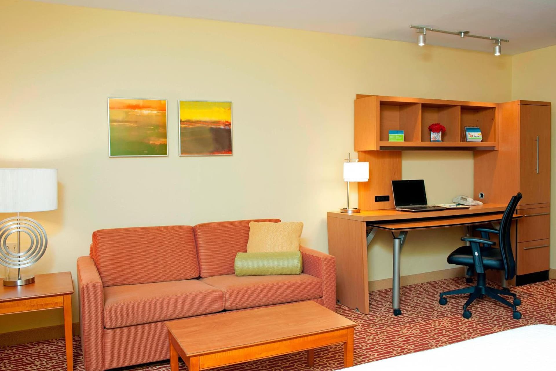 MainStay Suites Bloomington near University gallery photo in Bloomington, IN — image 23
