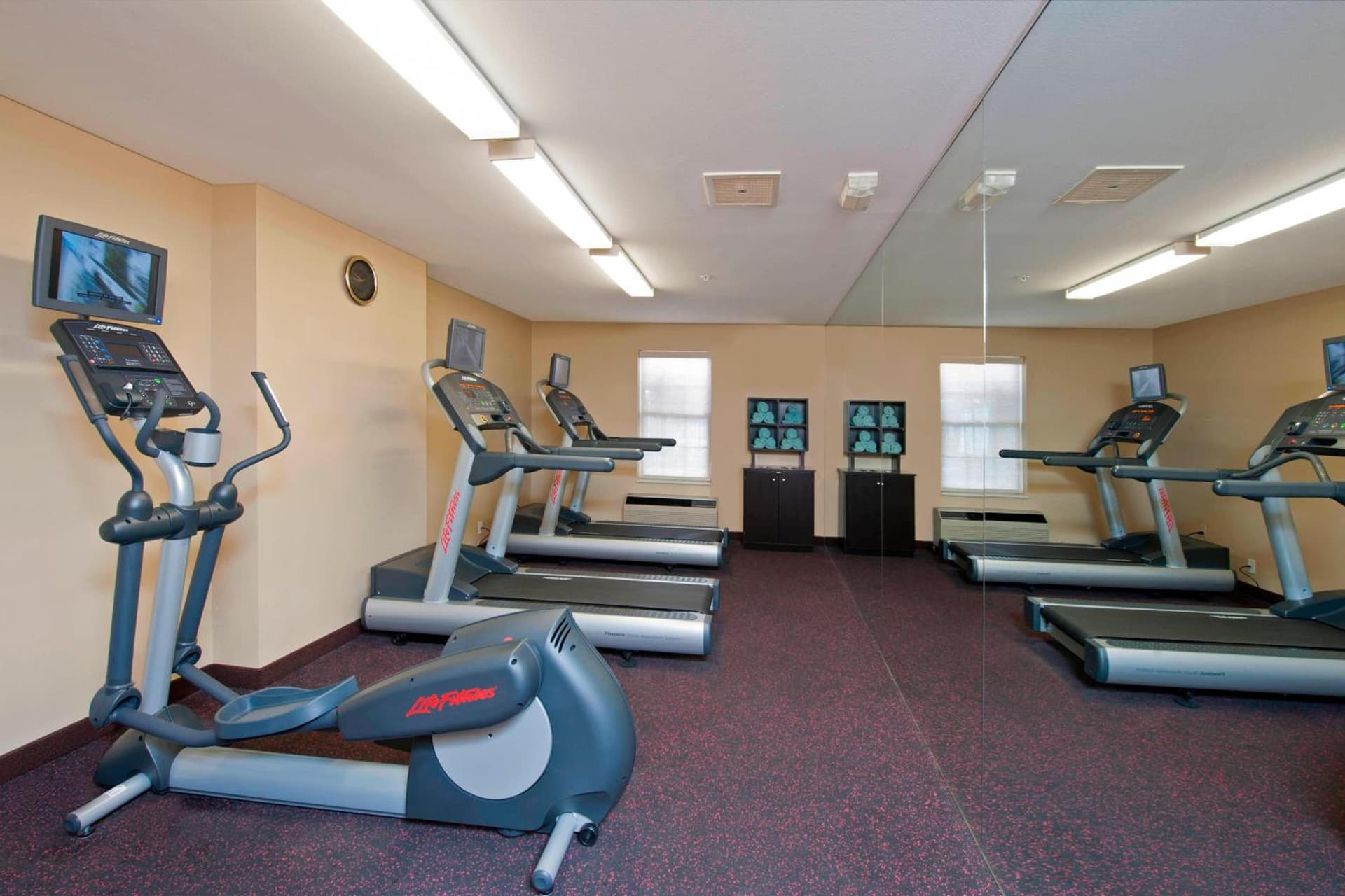 MainStay Suites Bloomington near University property views in Bloomington, IN — gallery photo 3